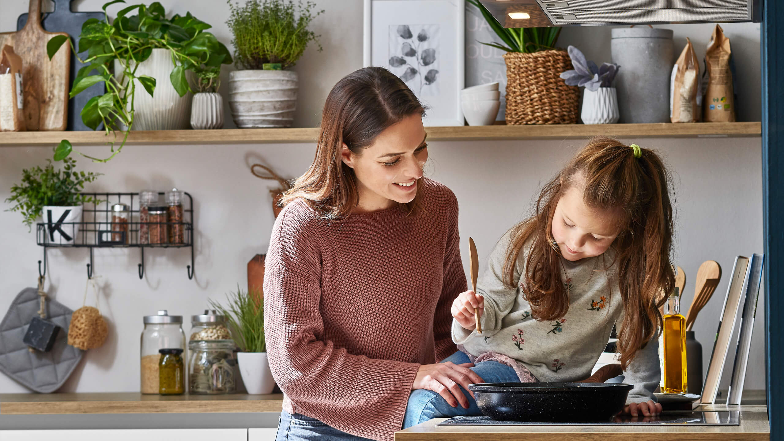 Grifflose Familienküche "Manhattan" in U-Form von Nolte 