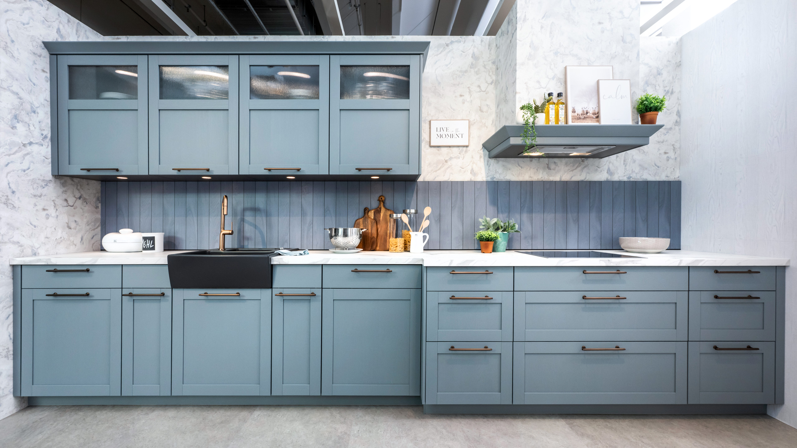 Trendige Landhausküche "Frame" von Culineo