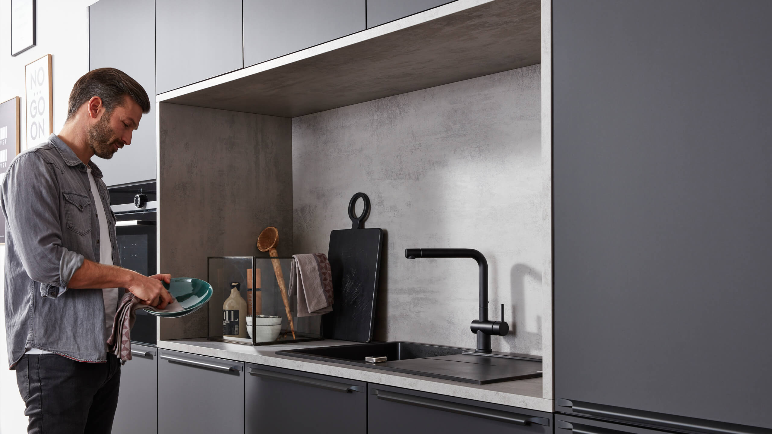 Designküche "Serie 3047" mit Insel von Interliving