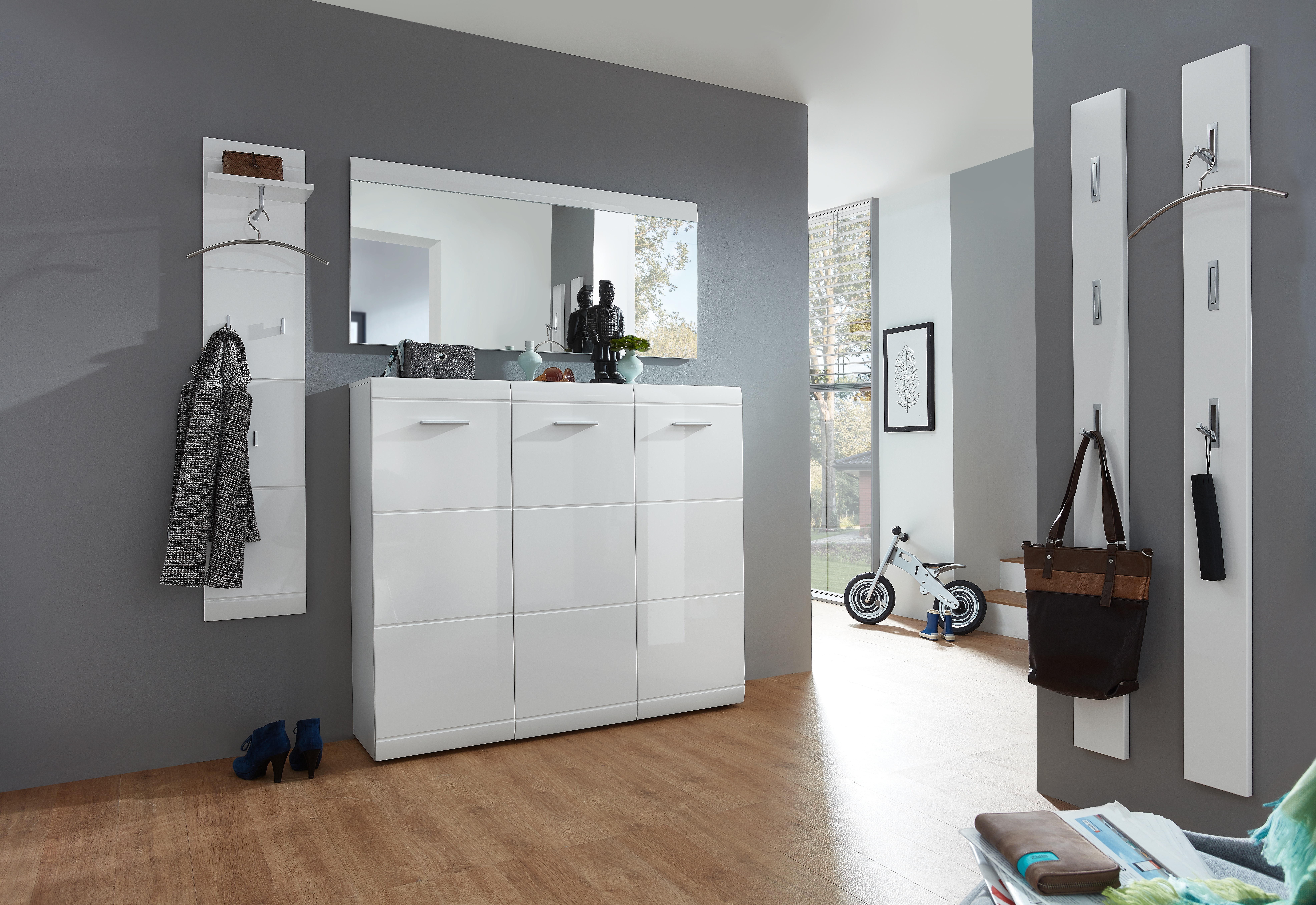 Schuhschrank, 3 Türen GW-Adana 3523-84