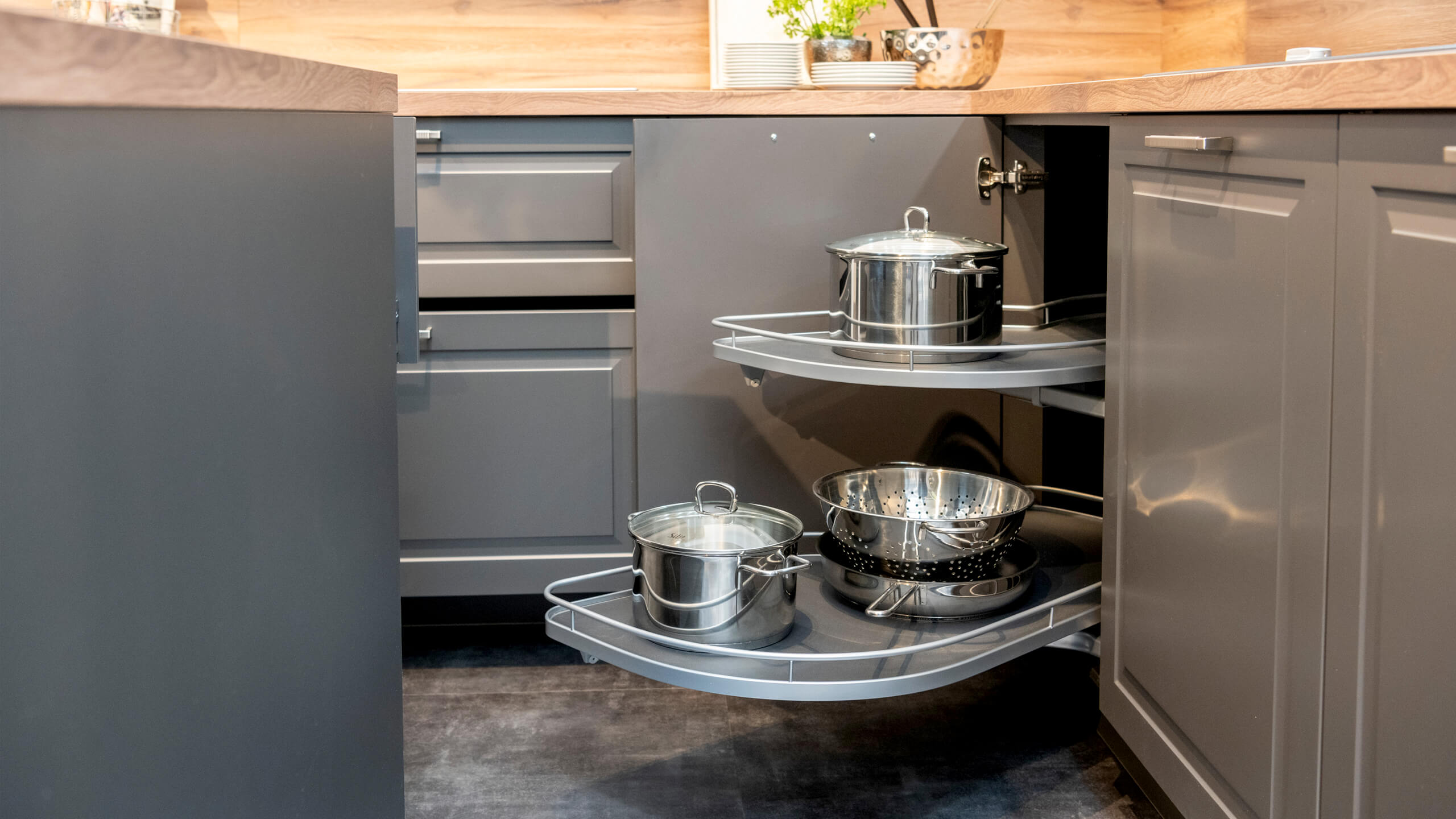 Rustikale Landhausküche mit Insel "lL 3390" von Interliving