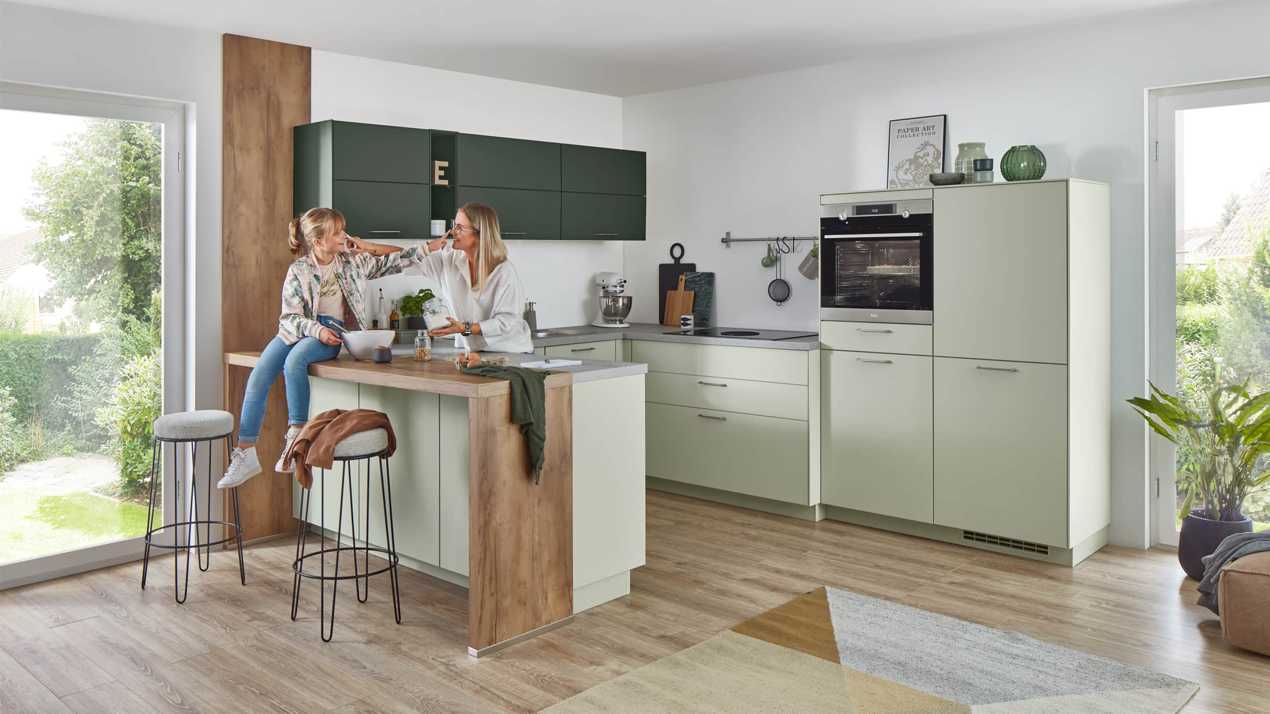 Trendige Familienküche "Senso" in U-Form von Nobilia