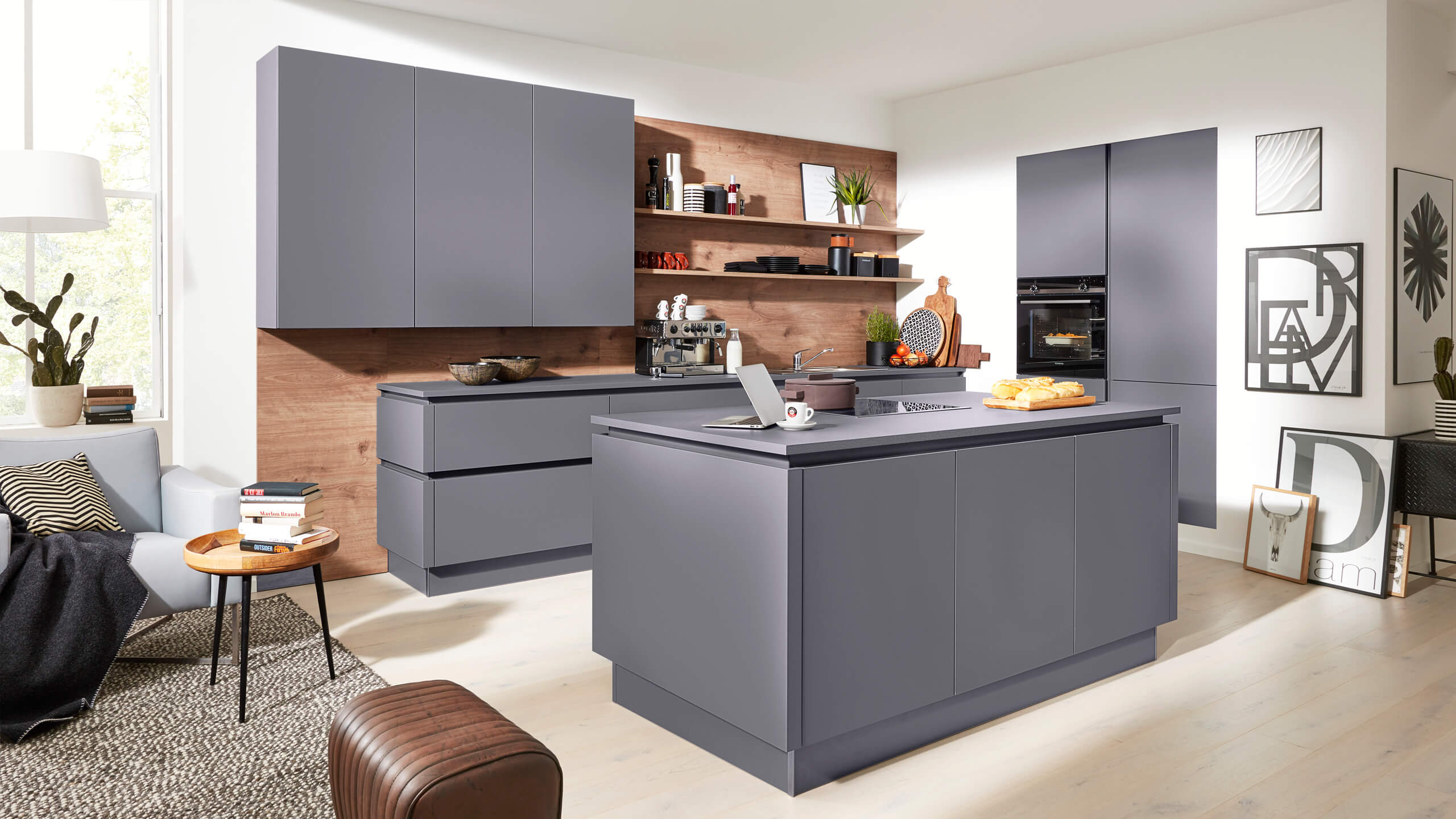 Grifflose Designküche "Serie 3030" mit Insel von Interliving