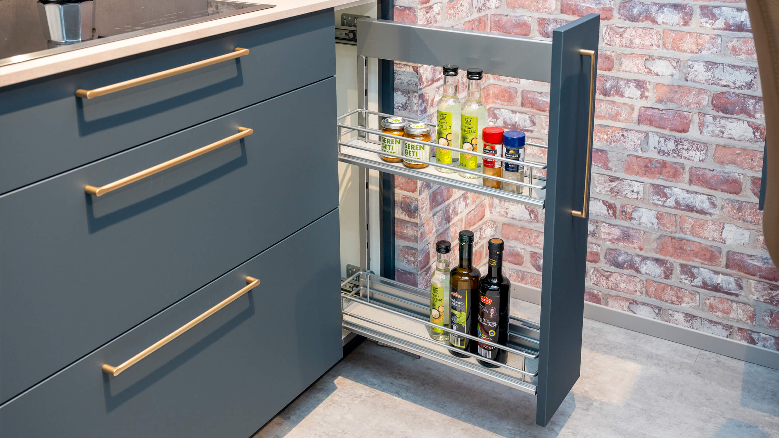 Trendige L-Küche Modell "Easytouch" von Nobilia