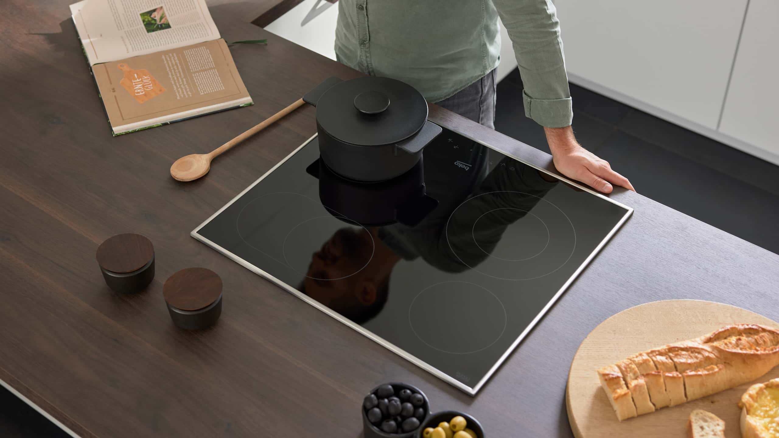 Moderne Familienküche "Laser" in U-Form von Culineo