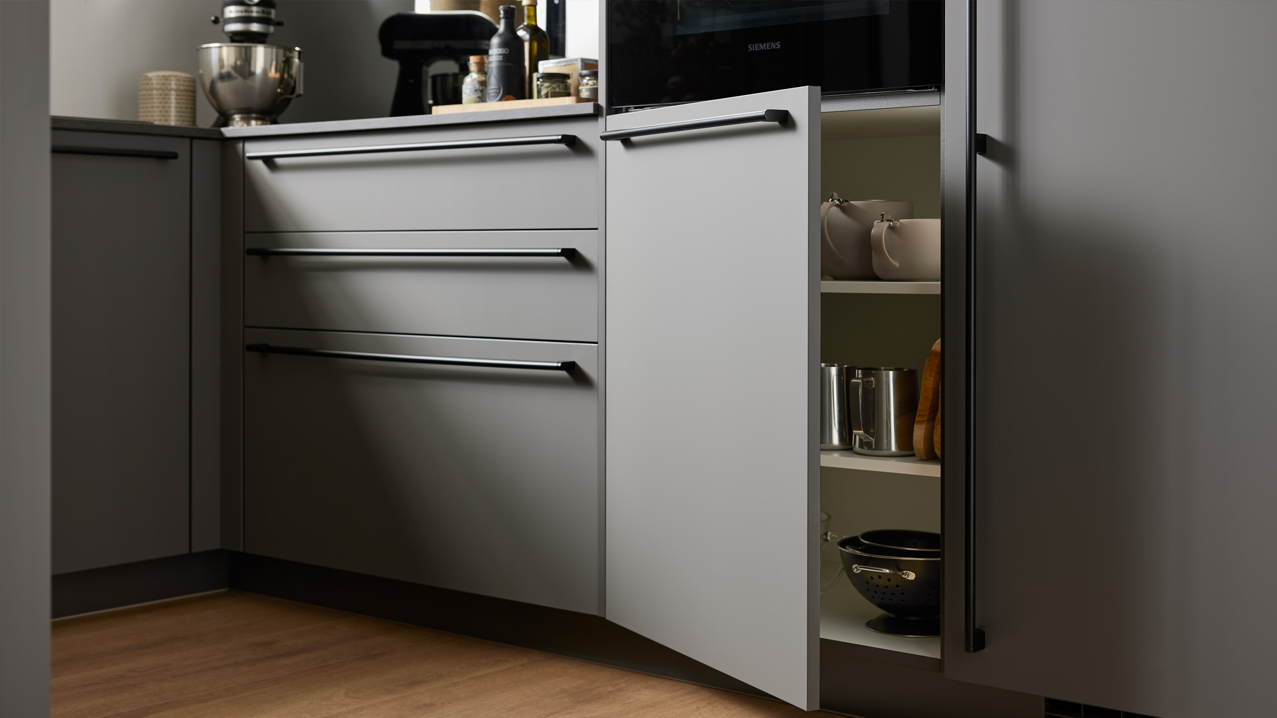 Moderne Familienküche "Senso" in U-Form von Culineo