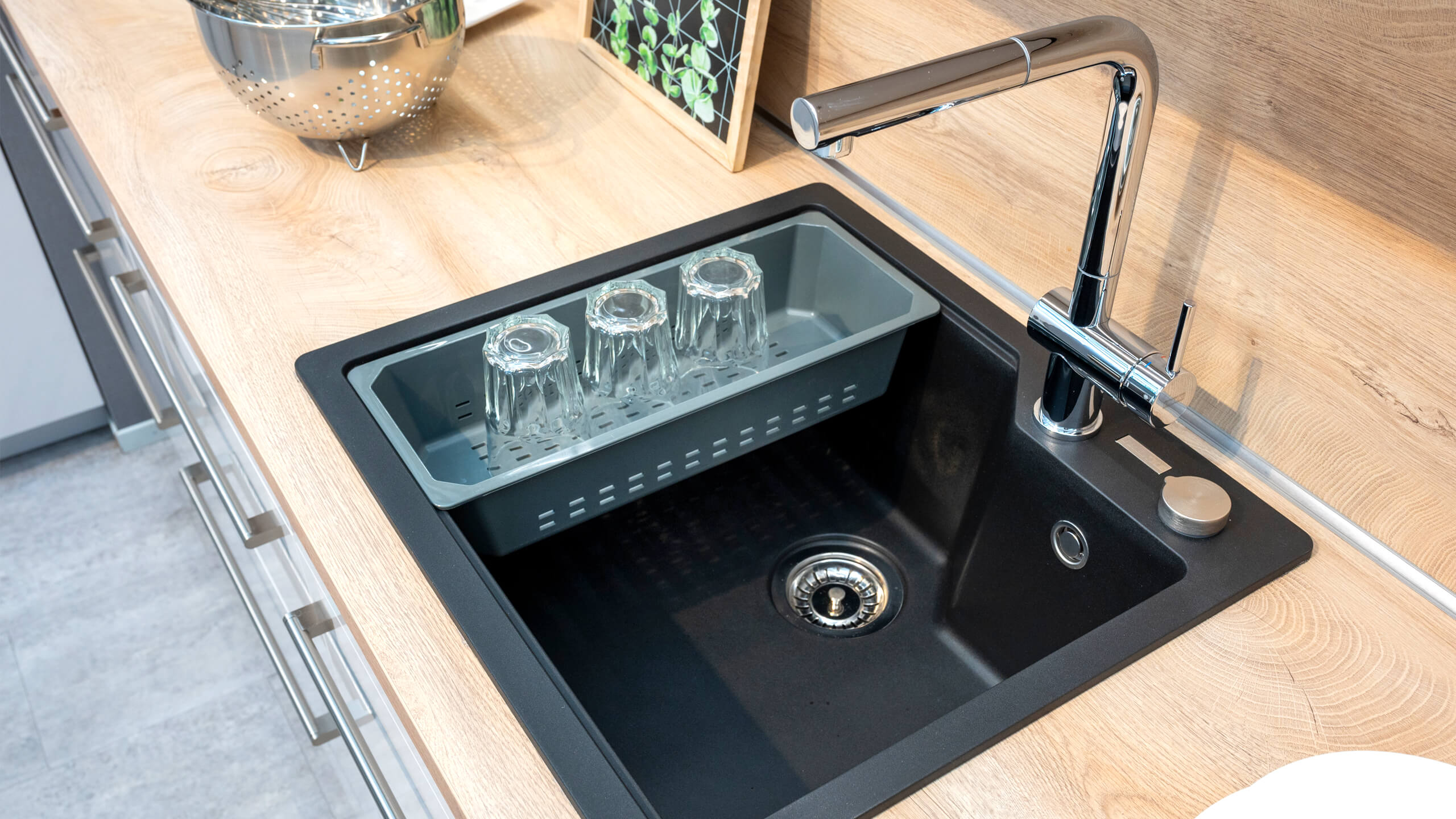 Moderne Familienfreundliche Küche "Flash" von Nobilia