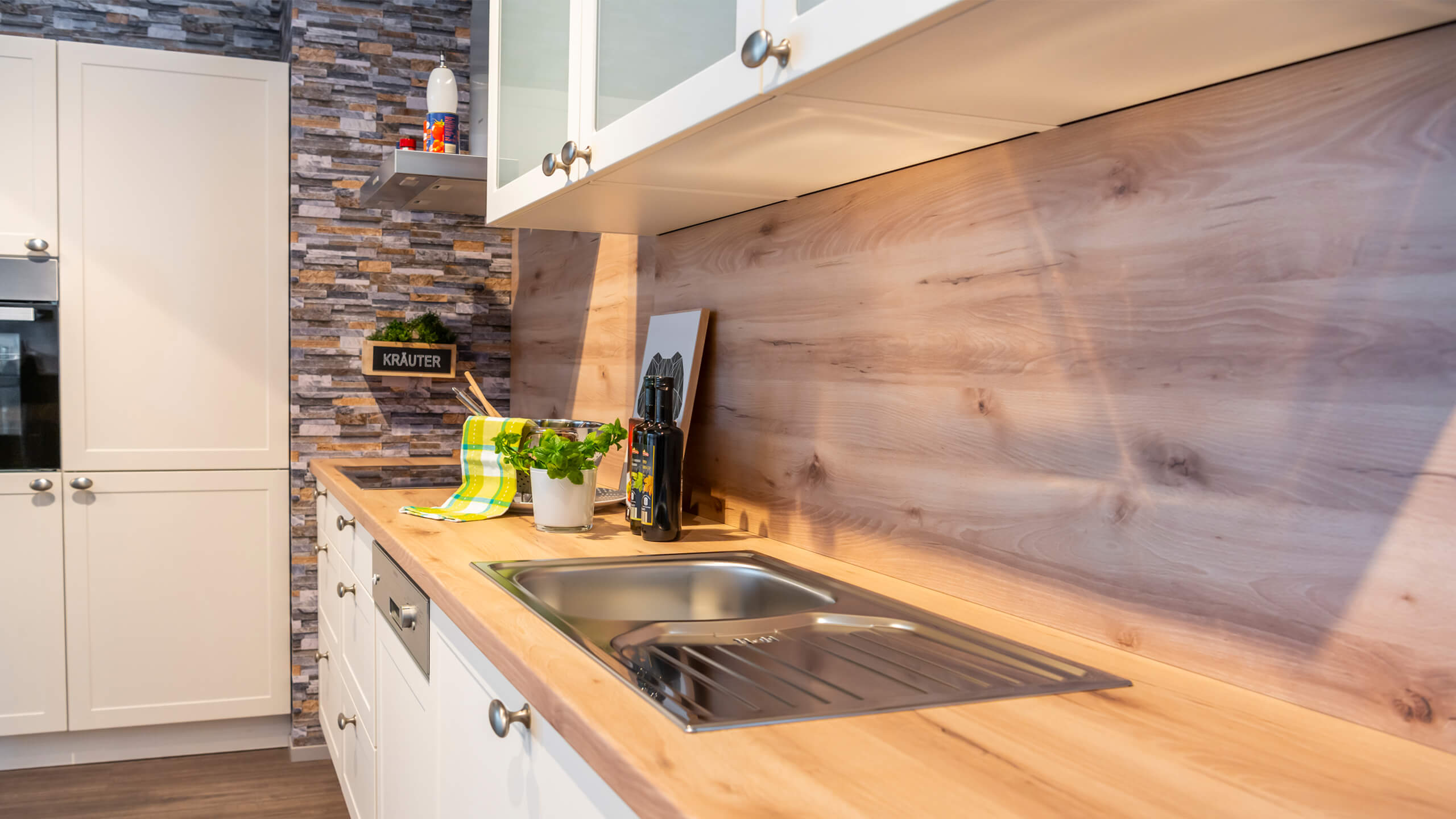 Moderne Landhausküche "Home" von Express