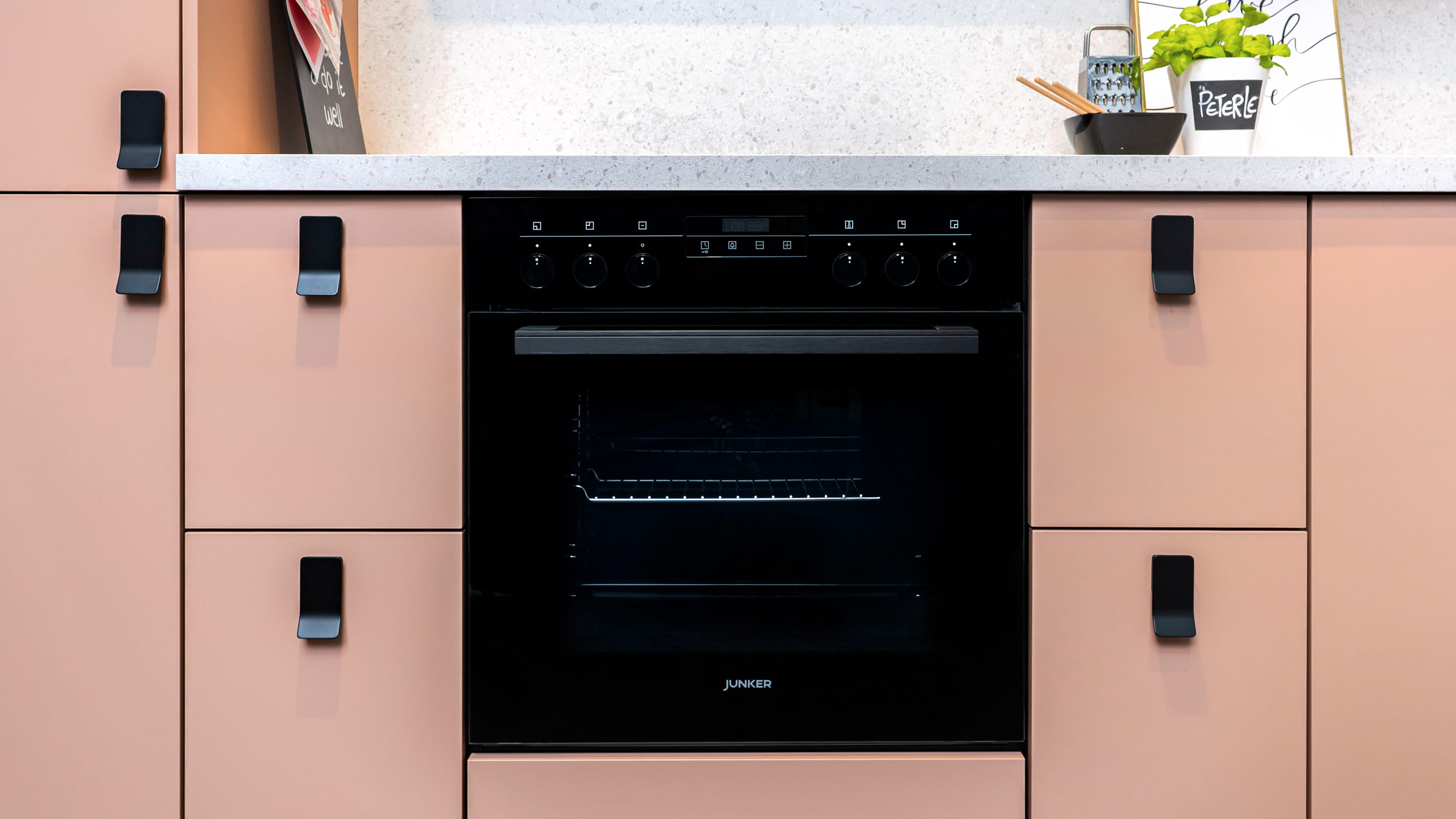 Trendige Küchenzeile Modell Senso von Nobilia 