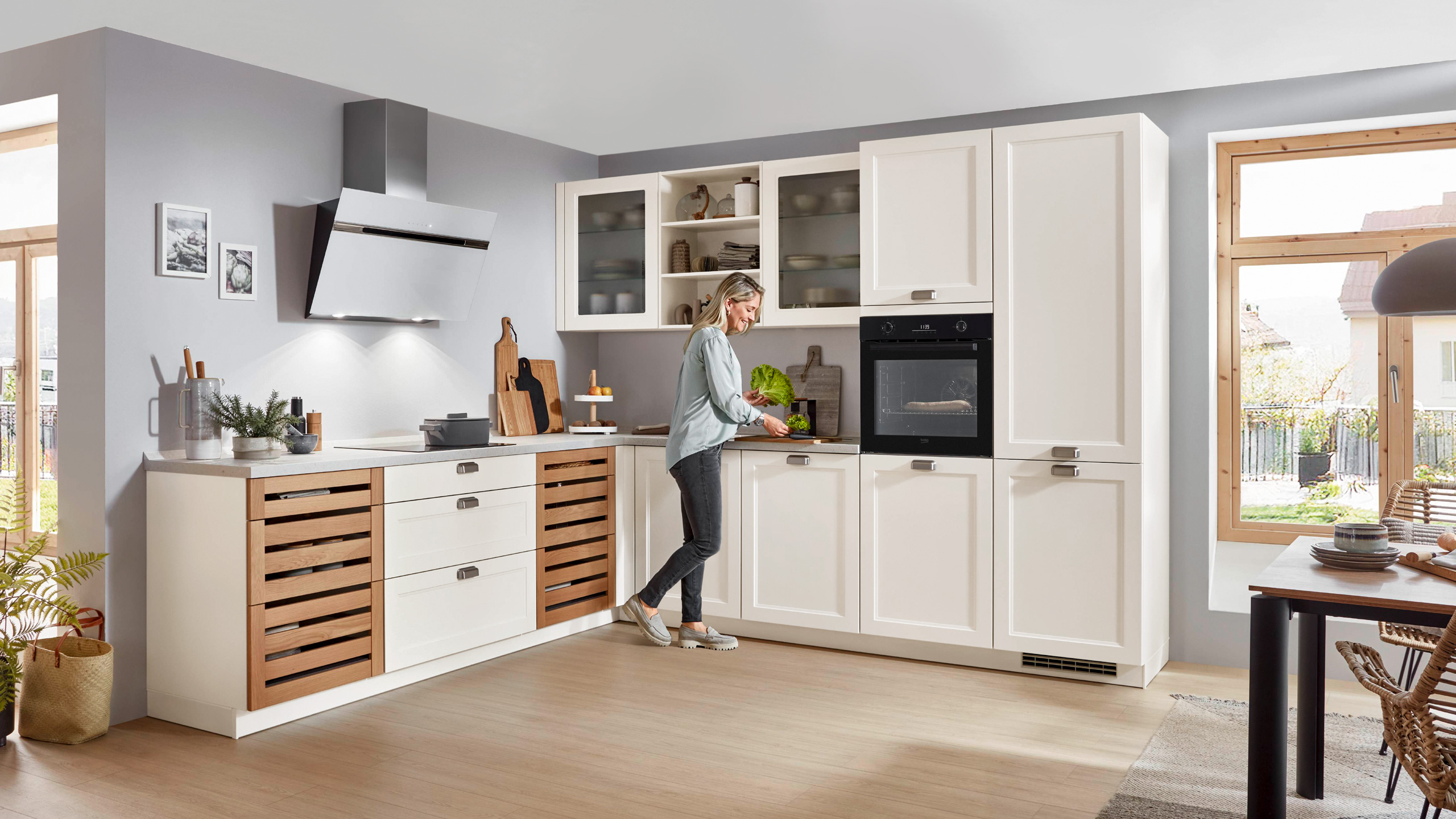 Landhausküche "Cascada" in L-Form von Nobilia