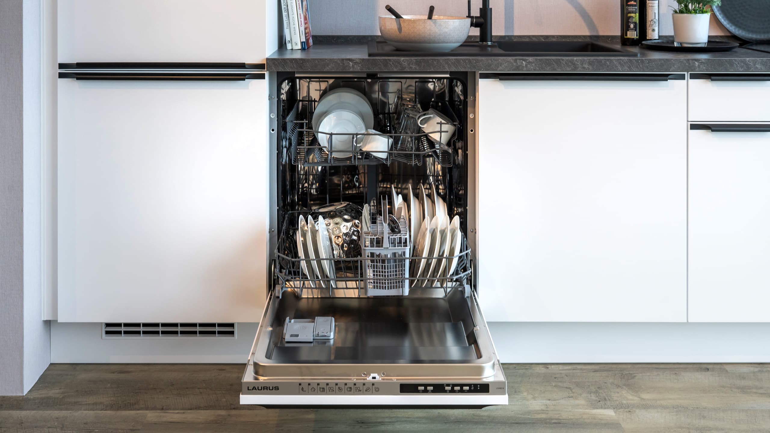 Moderne Singleküche "Laser" von Nobilia