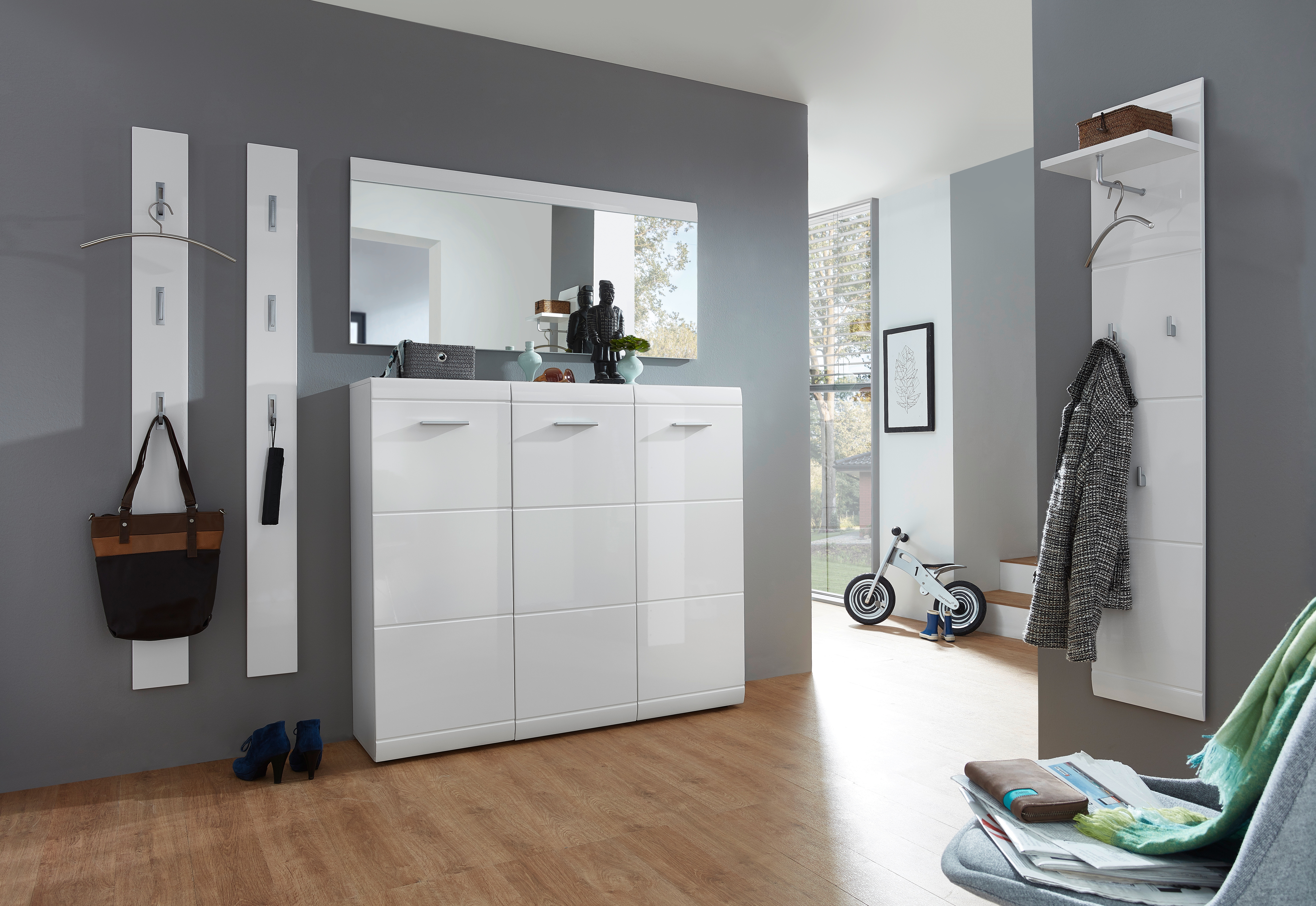 Schuhschrank, 3 Türen GW-Adana 3523-84