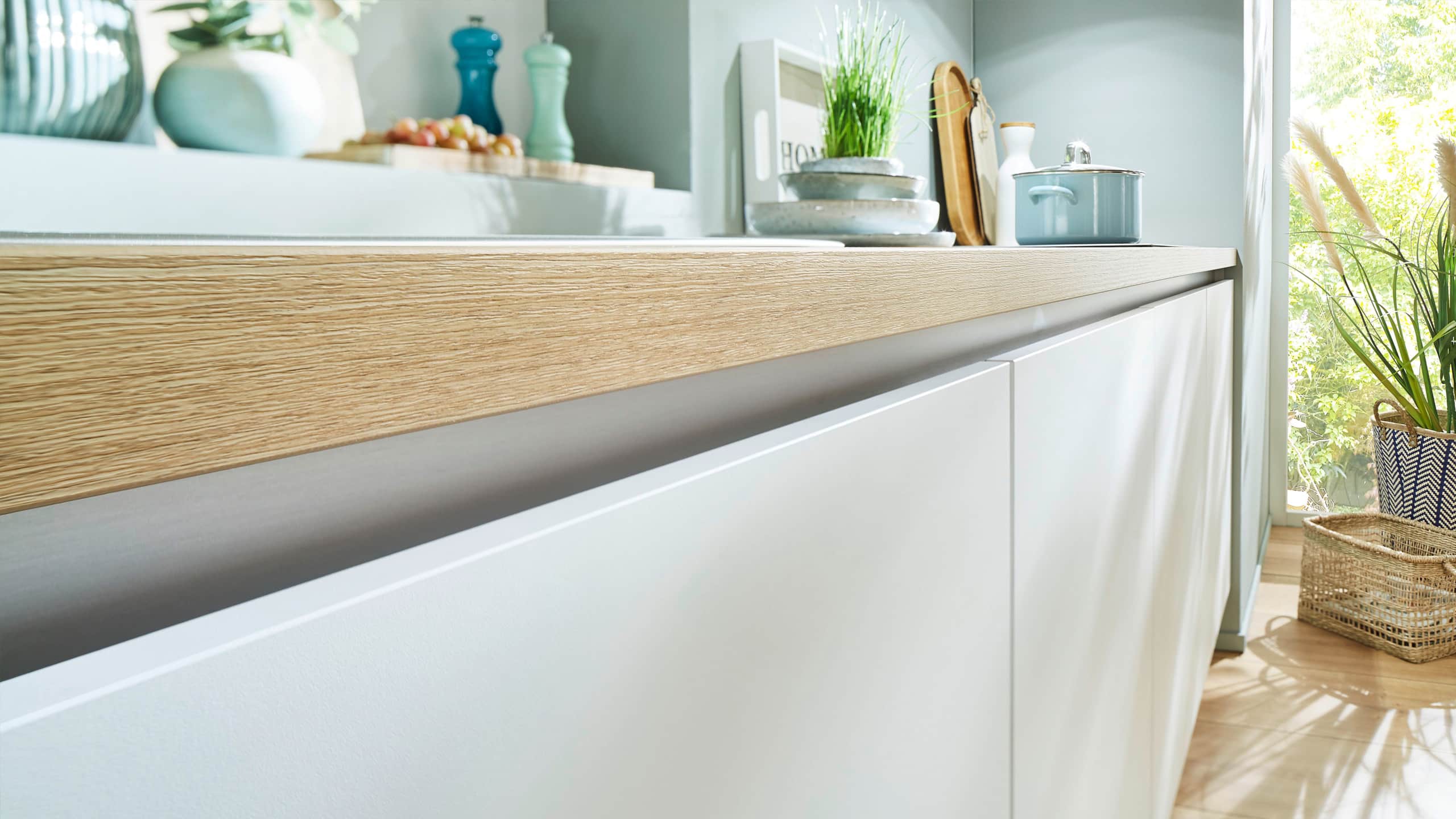 Grifflose Küchenzeile "Laser" von Nobilia