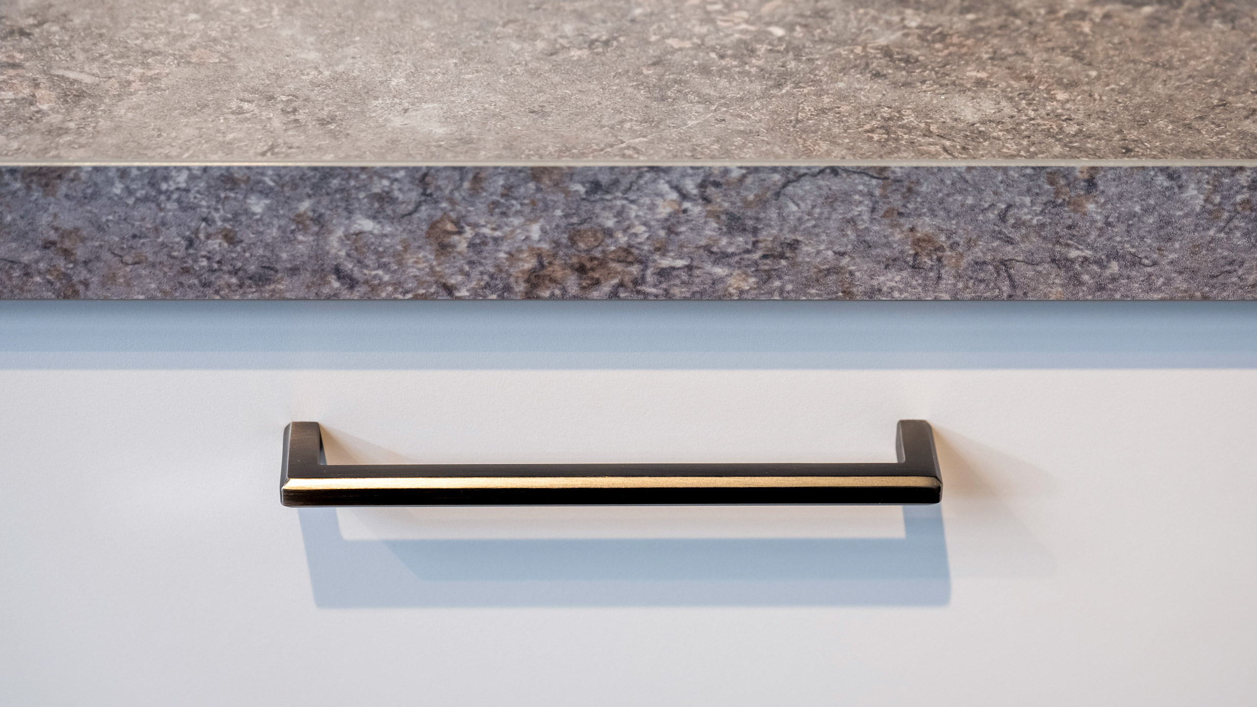 Hochwertige L-Küche "IL 3110" von Interliving 