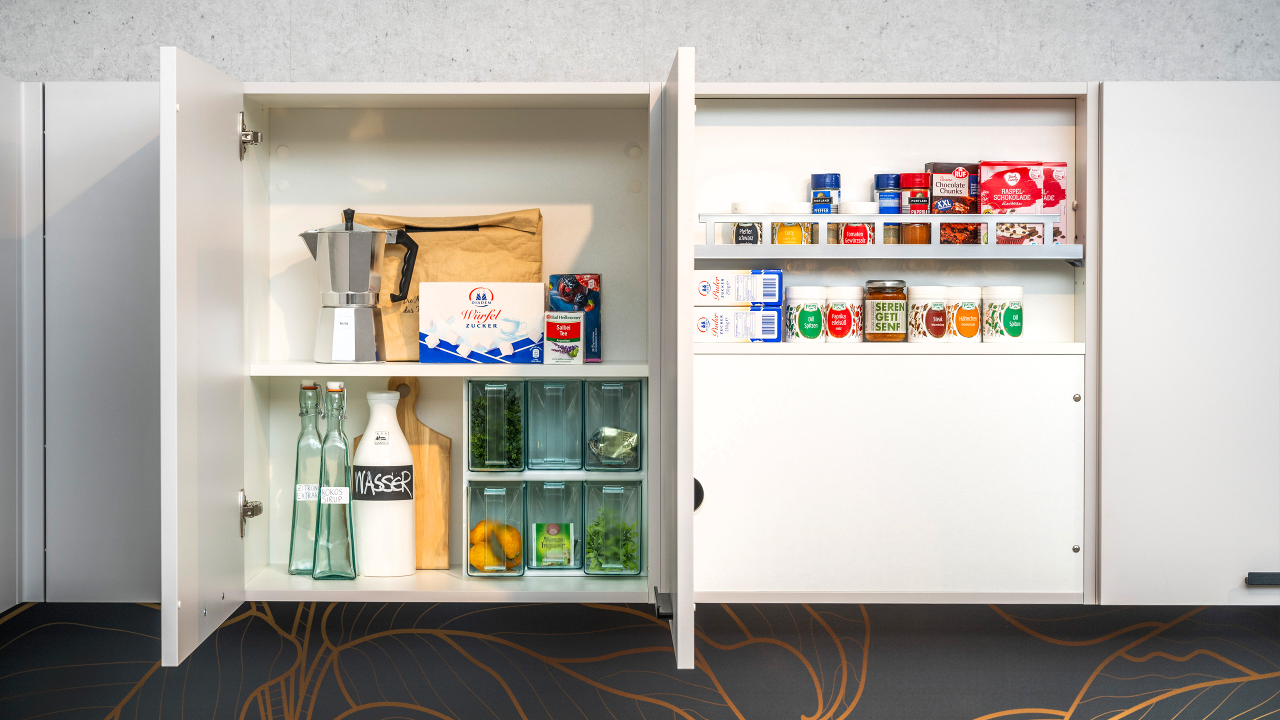 Klassische L-Küche "Laser" von Culineo 