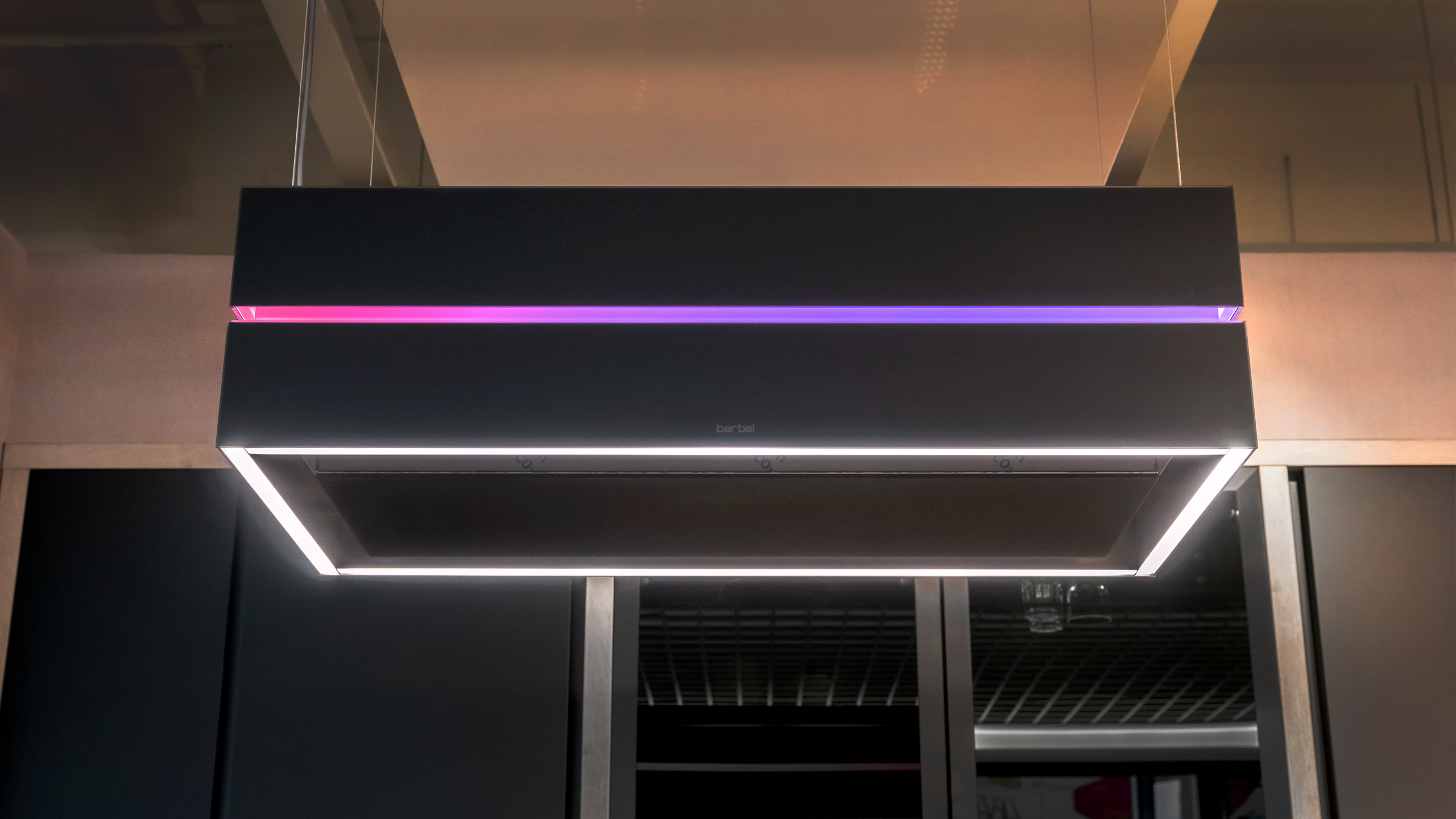 Grifflose Designküche "Easytouch" mit Insel von Culineo 