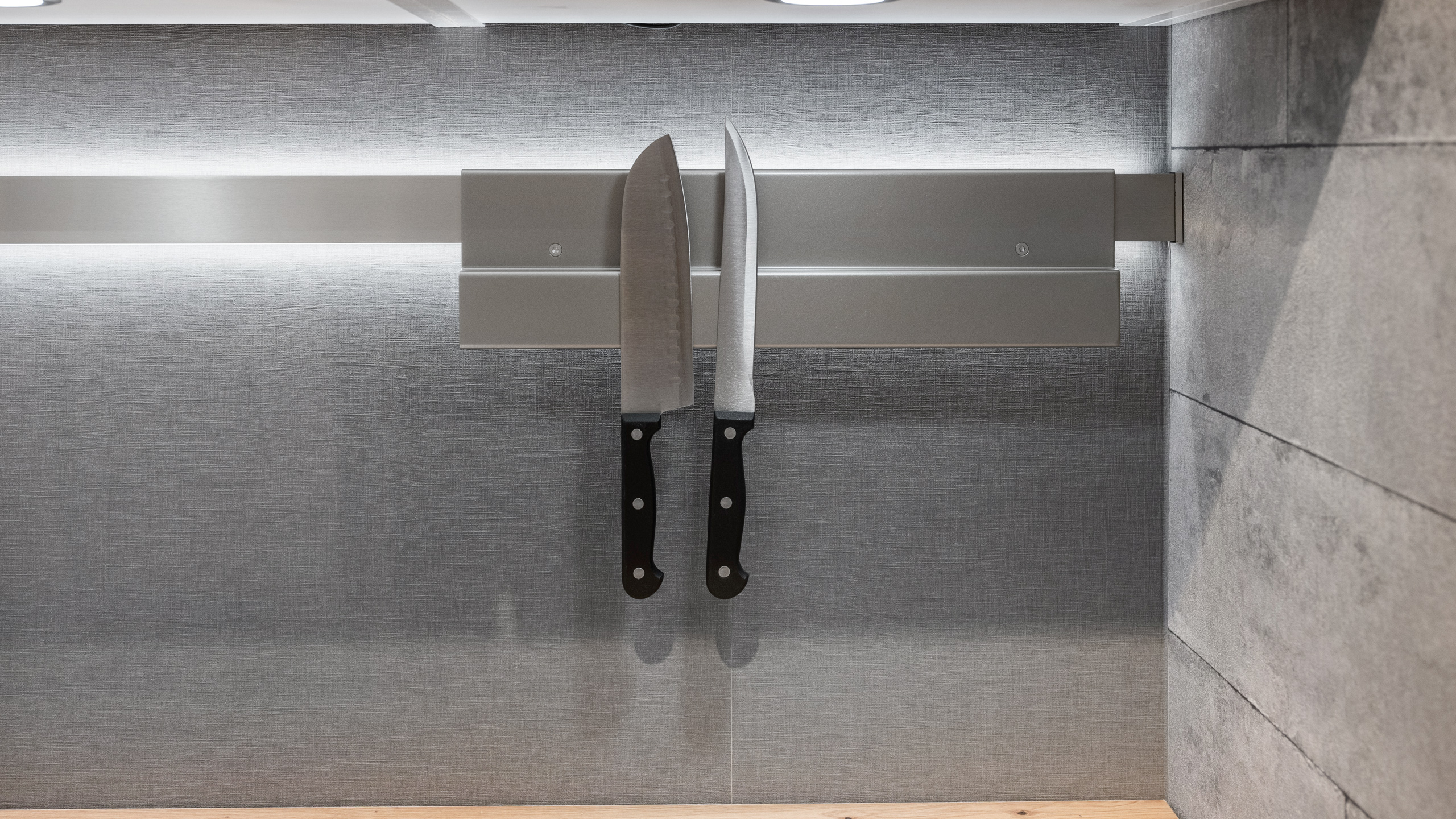 Helle Familienküche Modell Lux von Nobilia