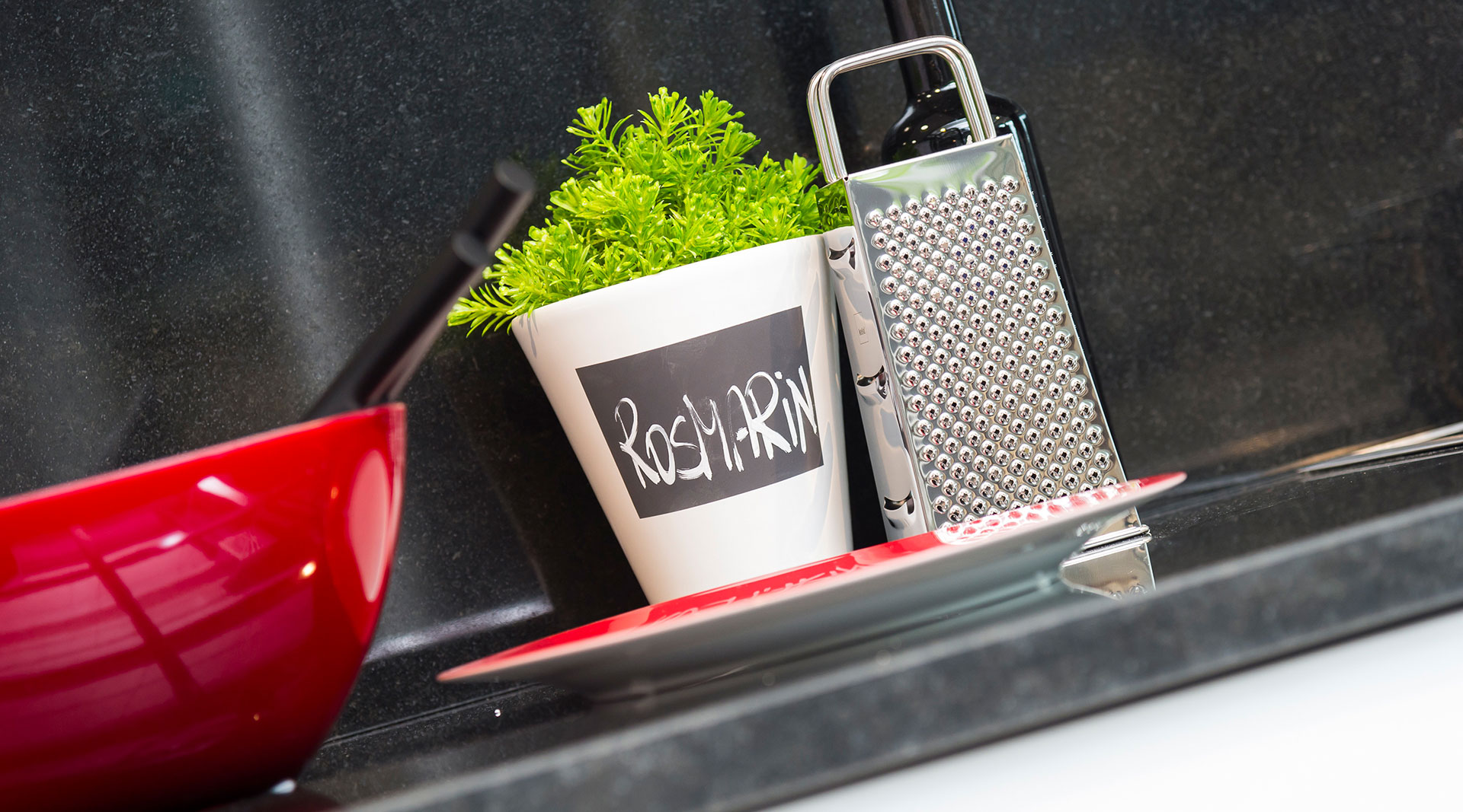 Klassische L-Küche "Pienza Plus" von Wert Küche