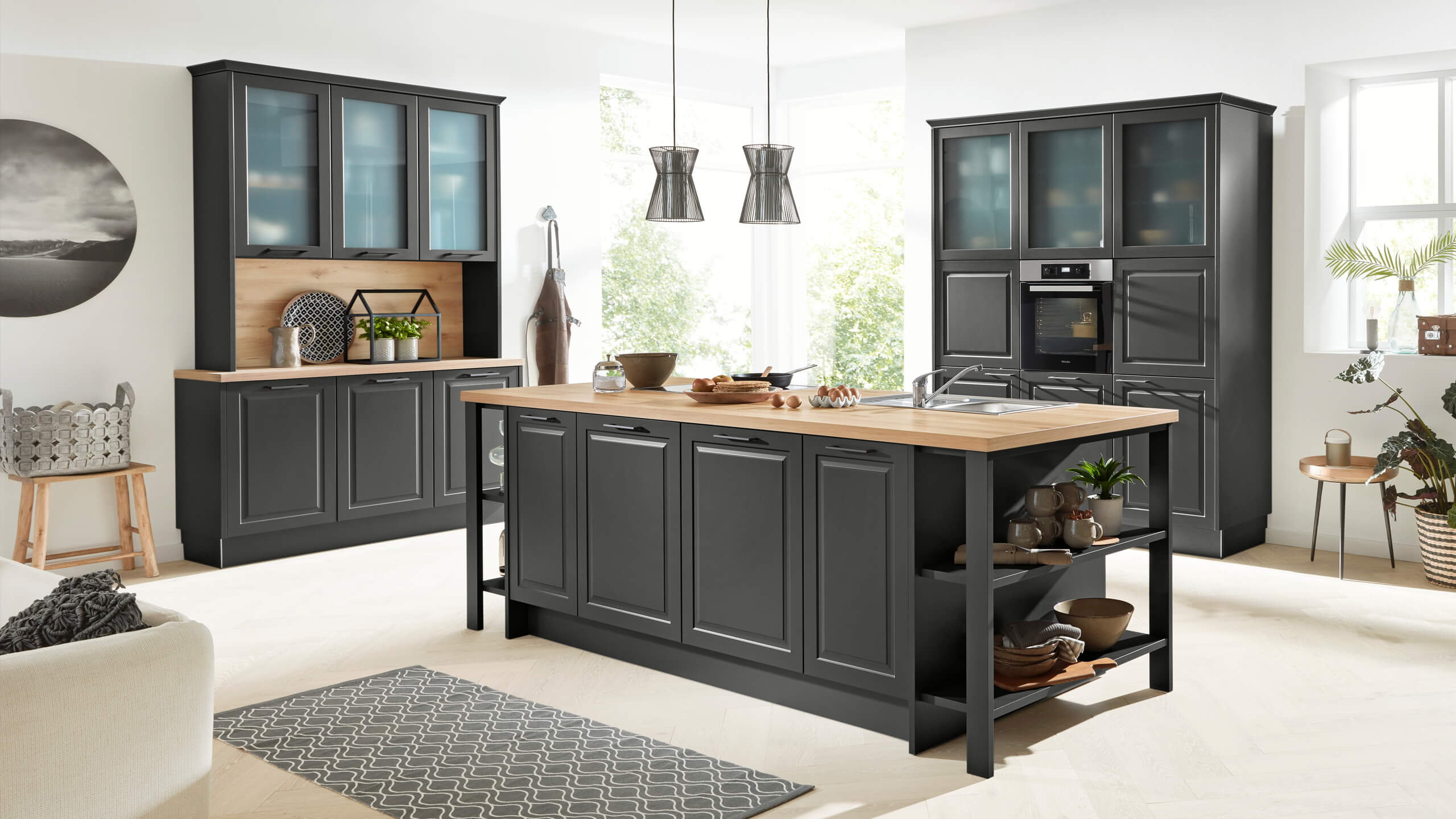 Landhausküche "Serie 3044" mit Insel von Interliving