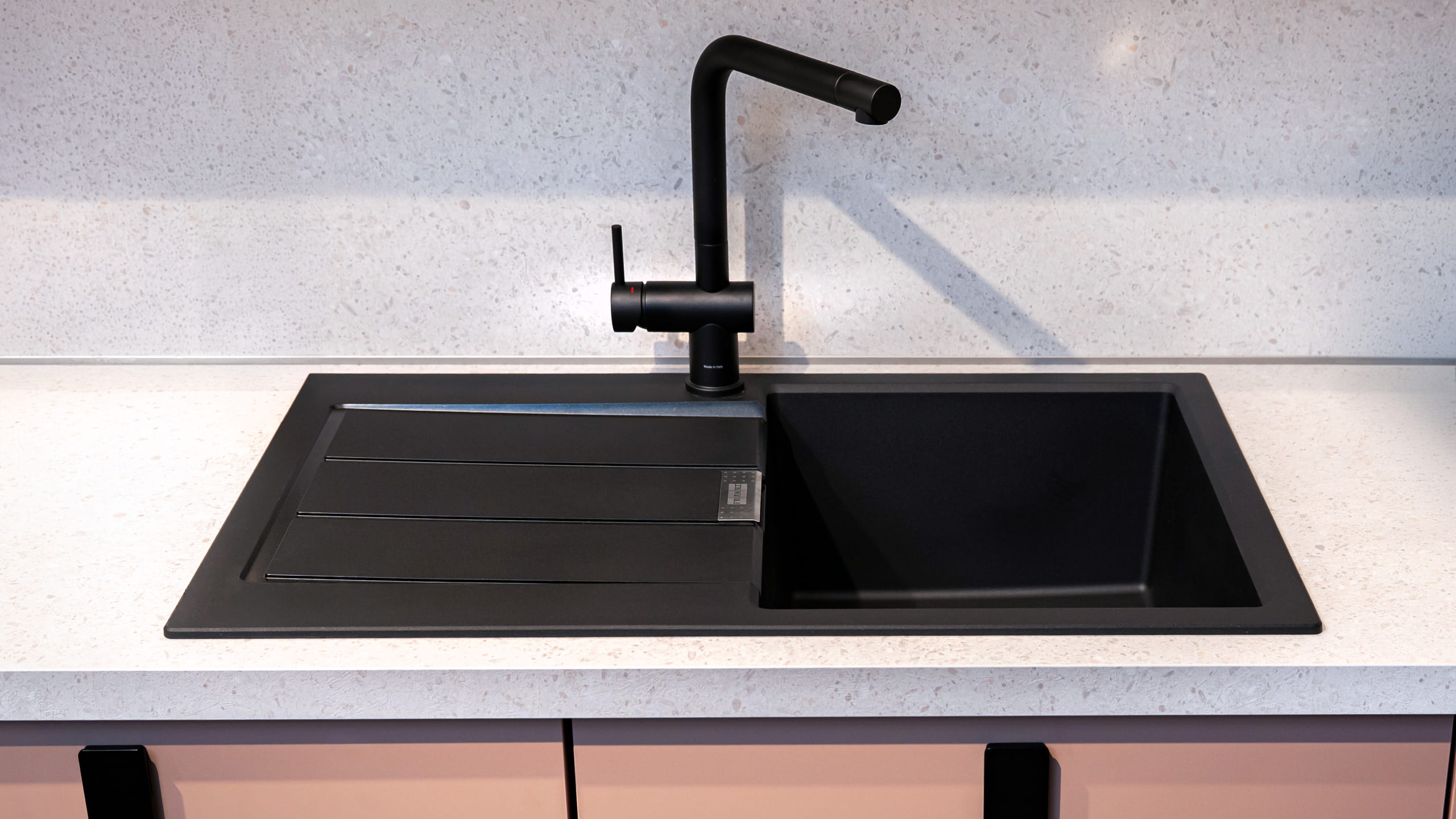 Trendige Küchenzeile Modell Senso von Nobilia 