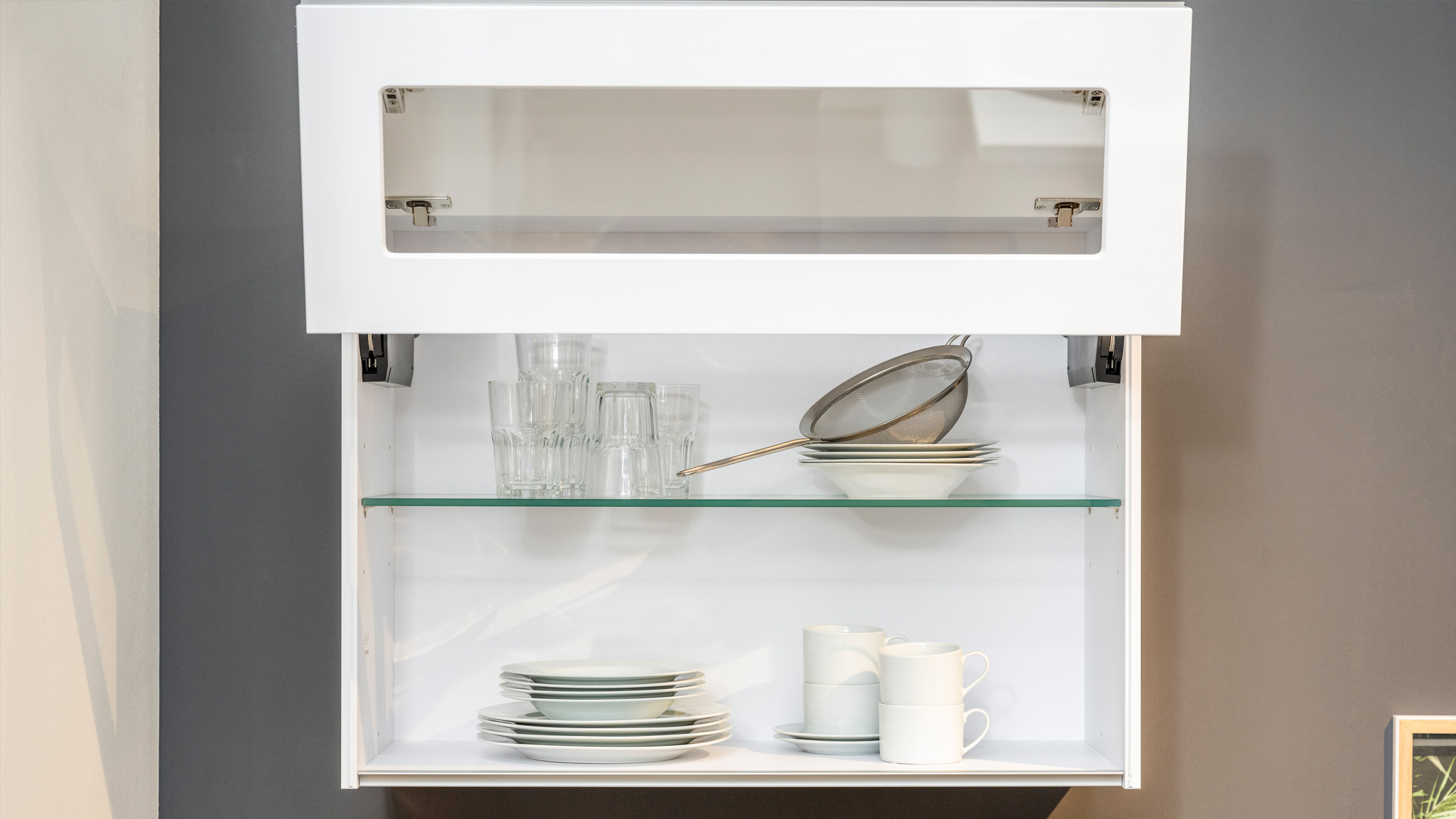 Großflächige, moderne L-Küche "Nova" von Interliving