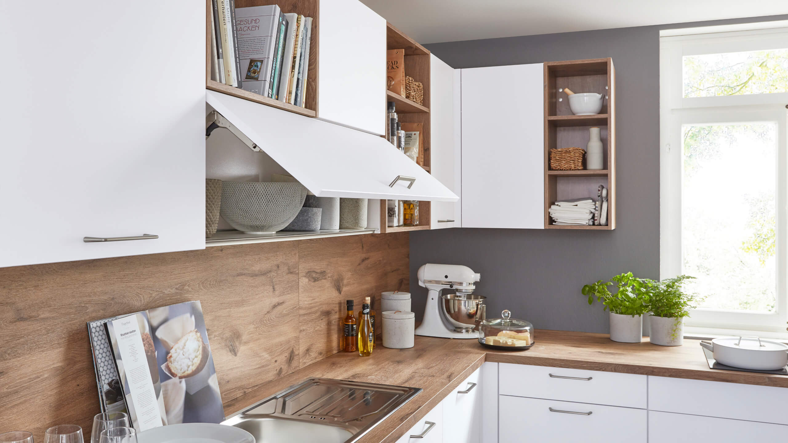 Moderne Familienküche "Artis" in U-Form von Nobilia