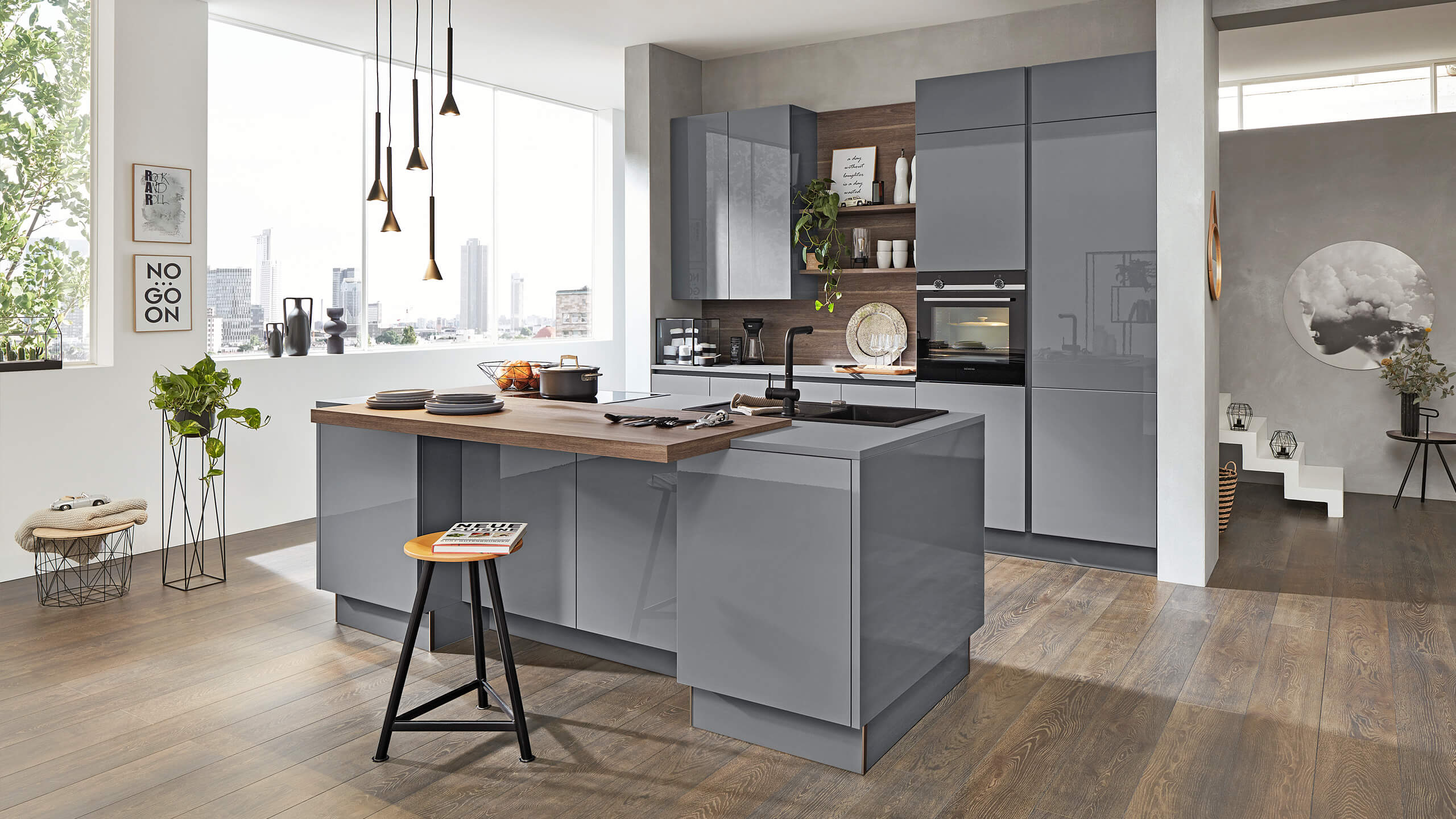Grifflose Designküche "Serie 3042" mit Insel von Interliving