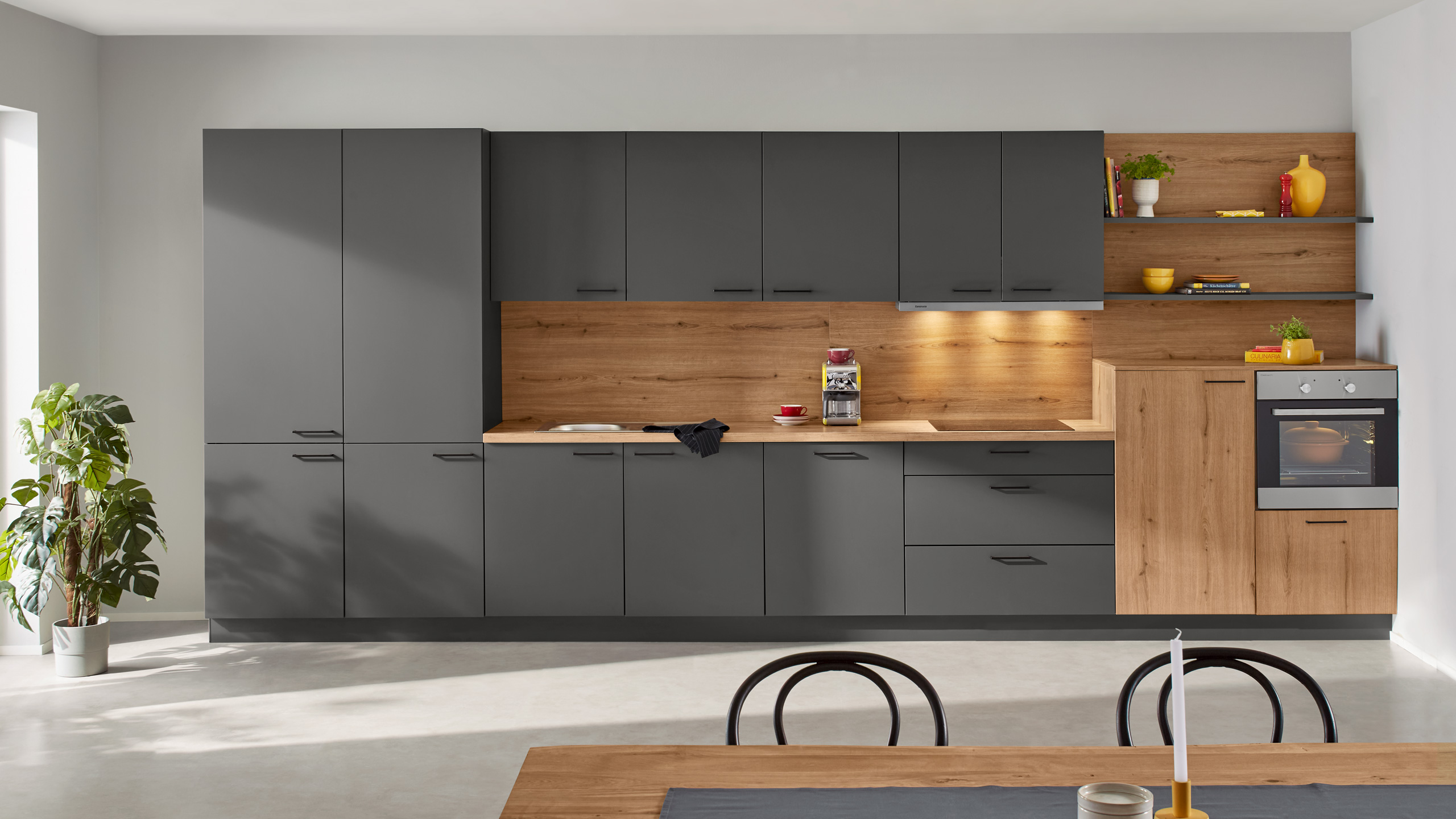 Moderne Familienküche "Win" von Express