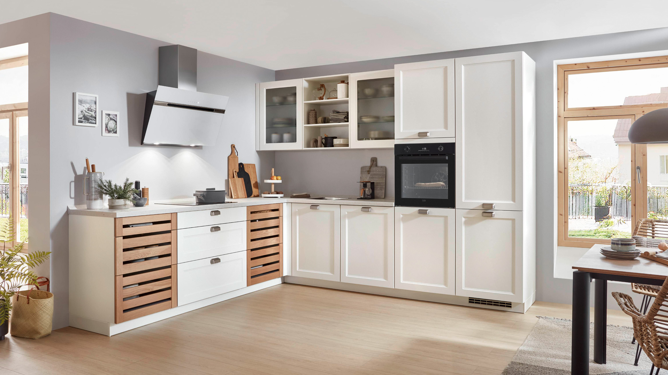 Landhausküche "Cascada" in L-Form von Nobilia