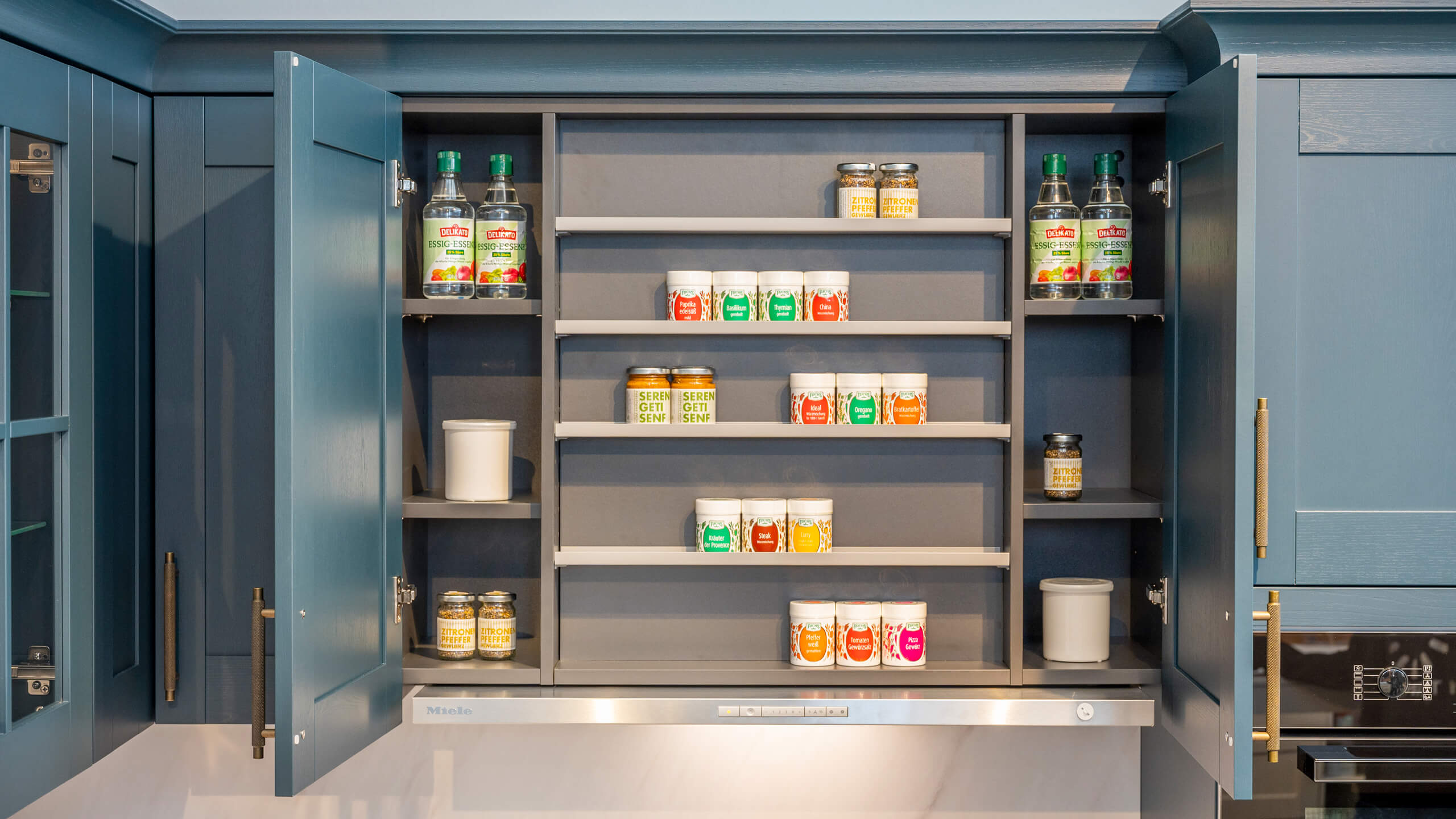 Trendige Landhausküche Modell Casa von Wert Küche