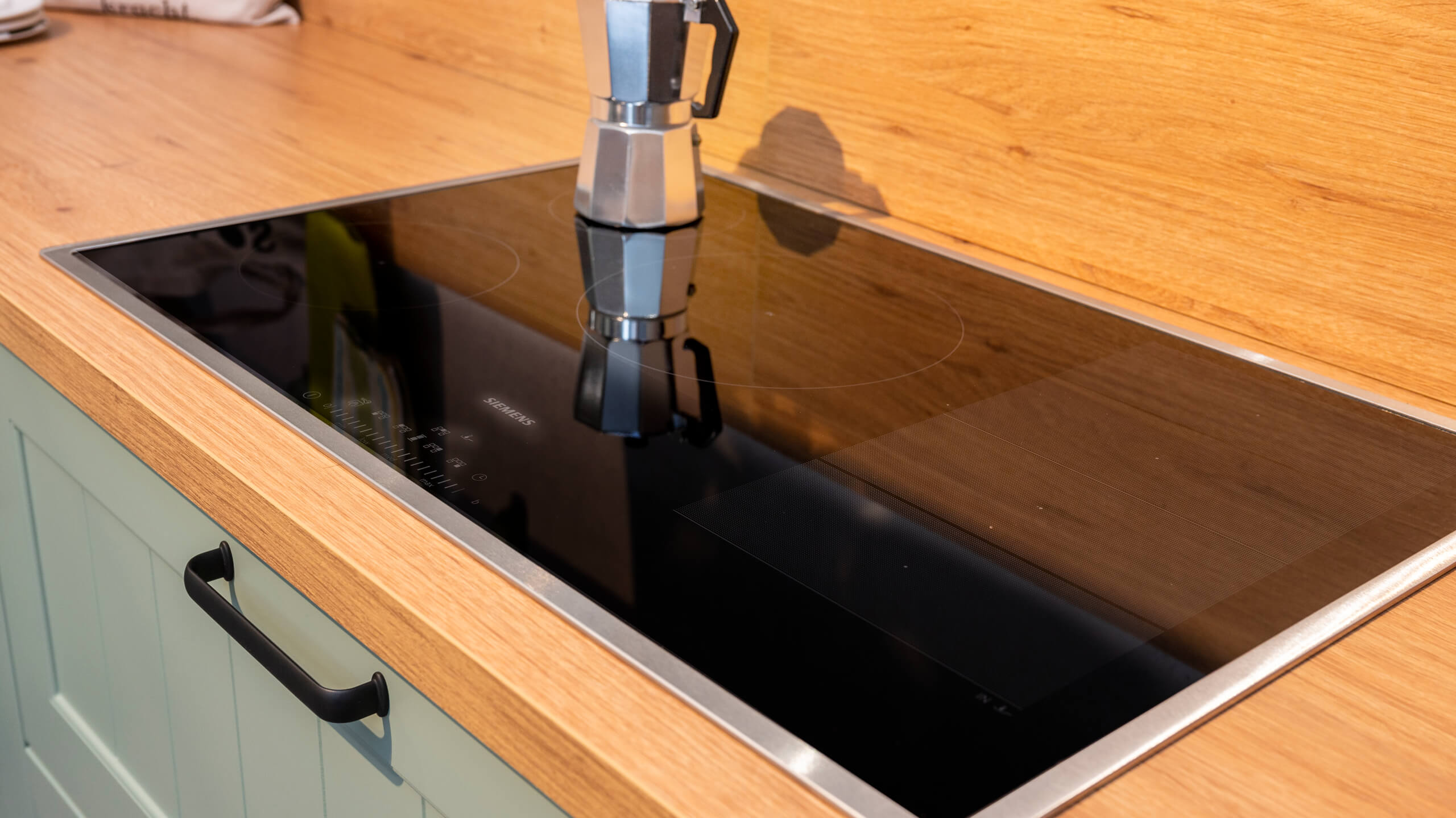 Trendige Landhausküche Modell Canto von Wert Küche