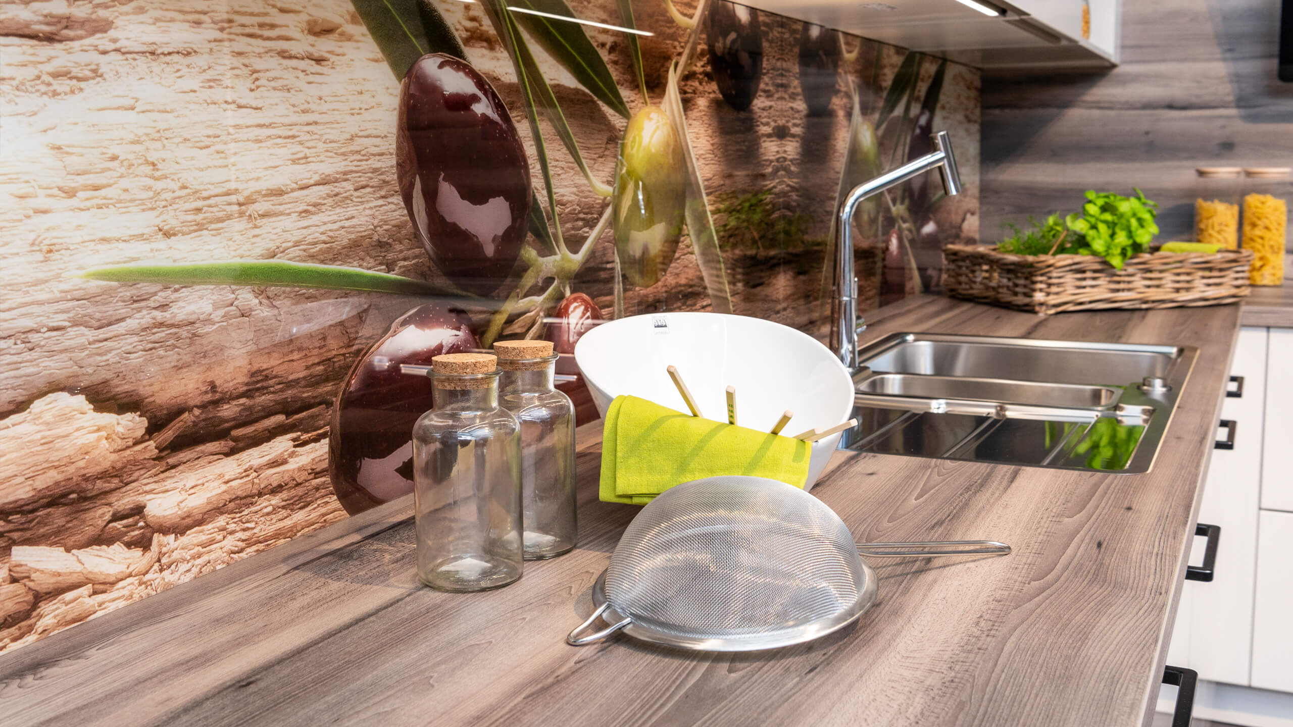 Moderne L-Küche Modell Gala von Wert Küche