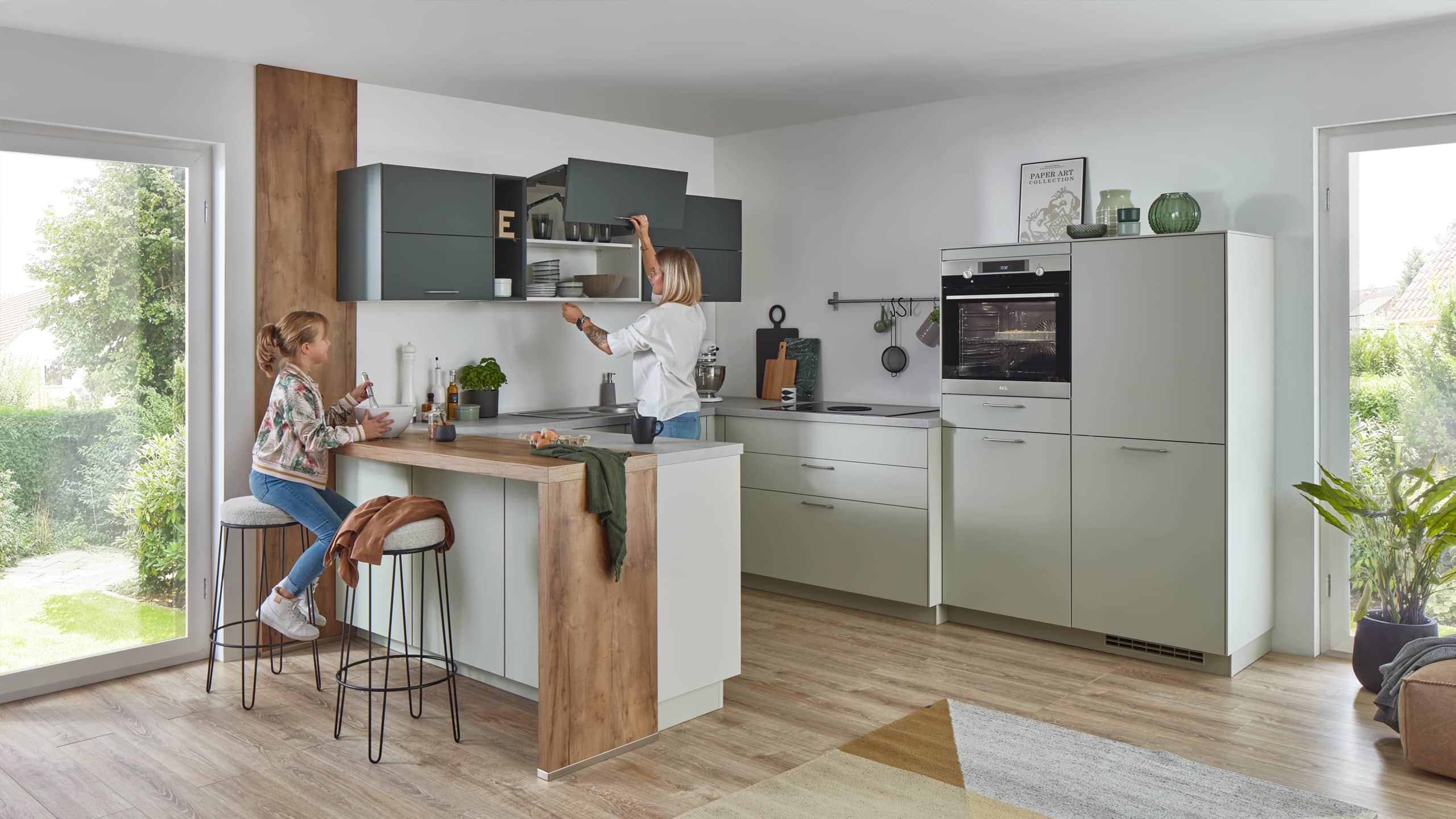 Trendige Familienküche "Senso" in U-Form von Nobilia