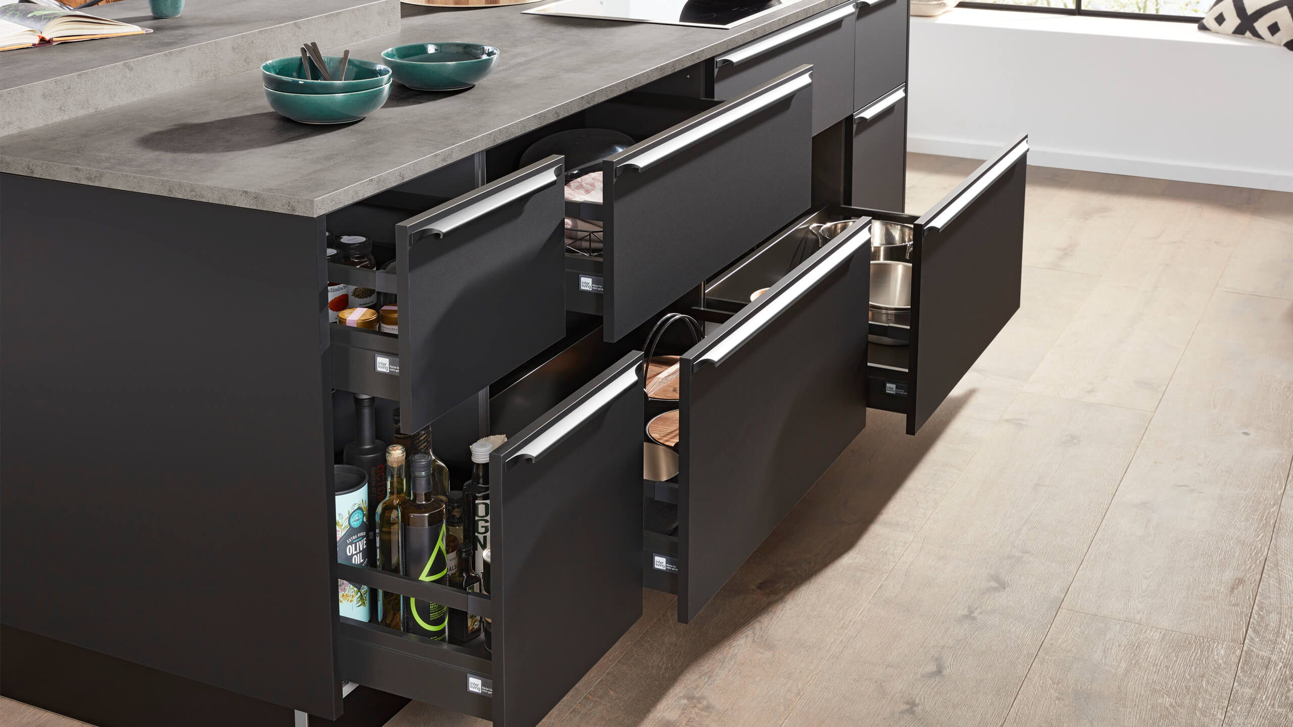 Designküche "Serie 3047" mit Insel von Interliving