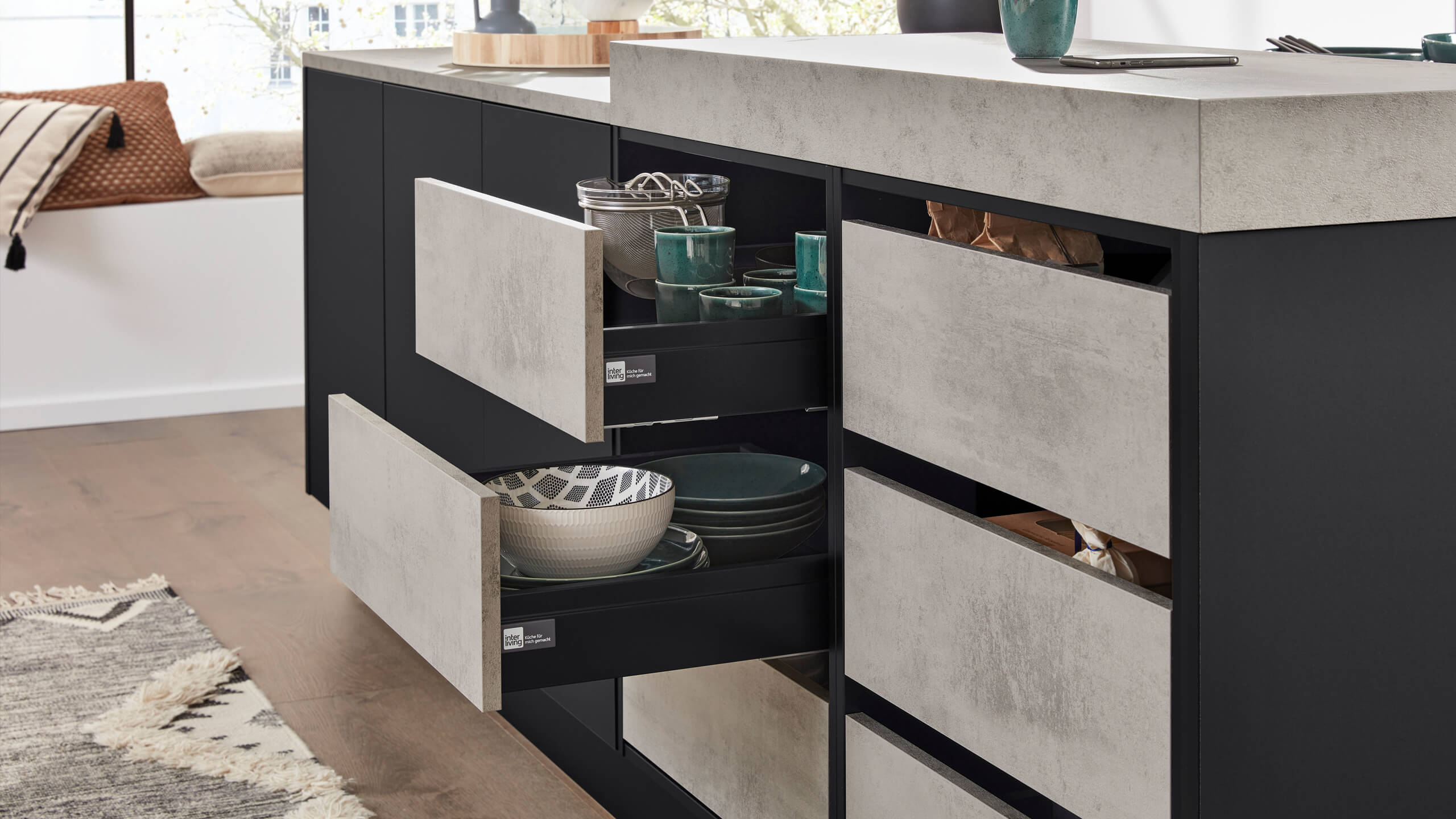 Designküche "Serie 3047" mit Insel von Interliving