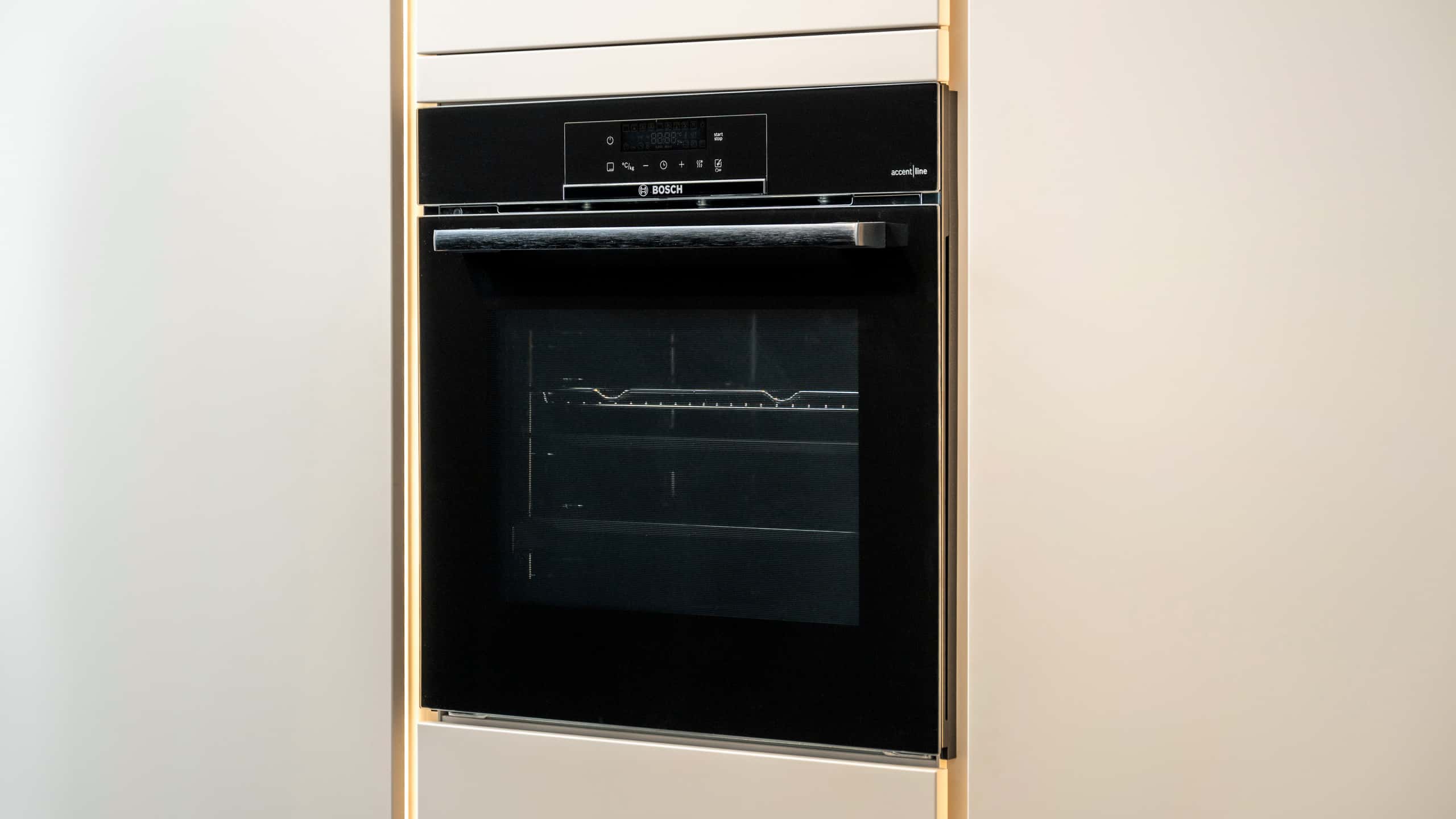 Moderne Inselküche "Softline" von Nobilia 