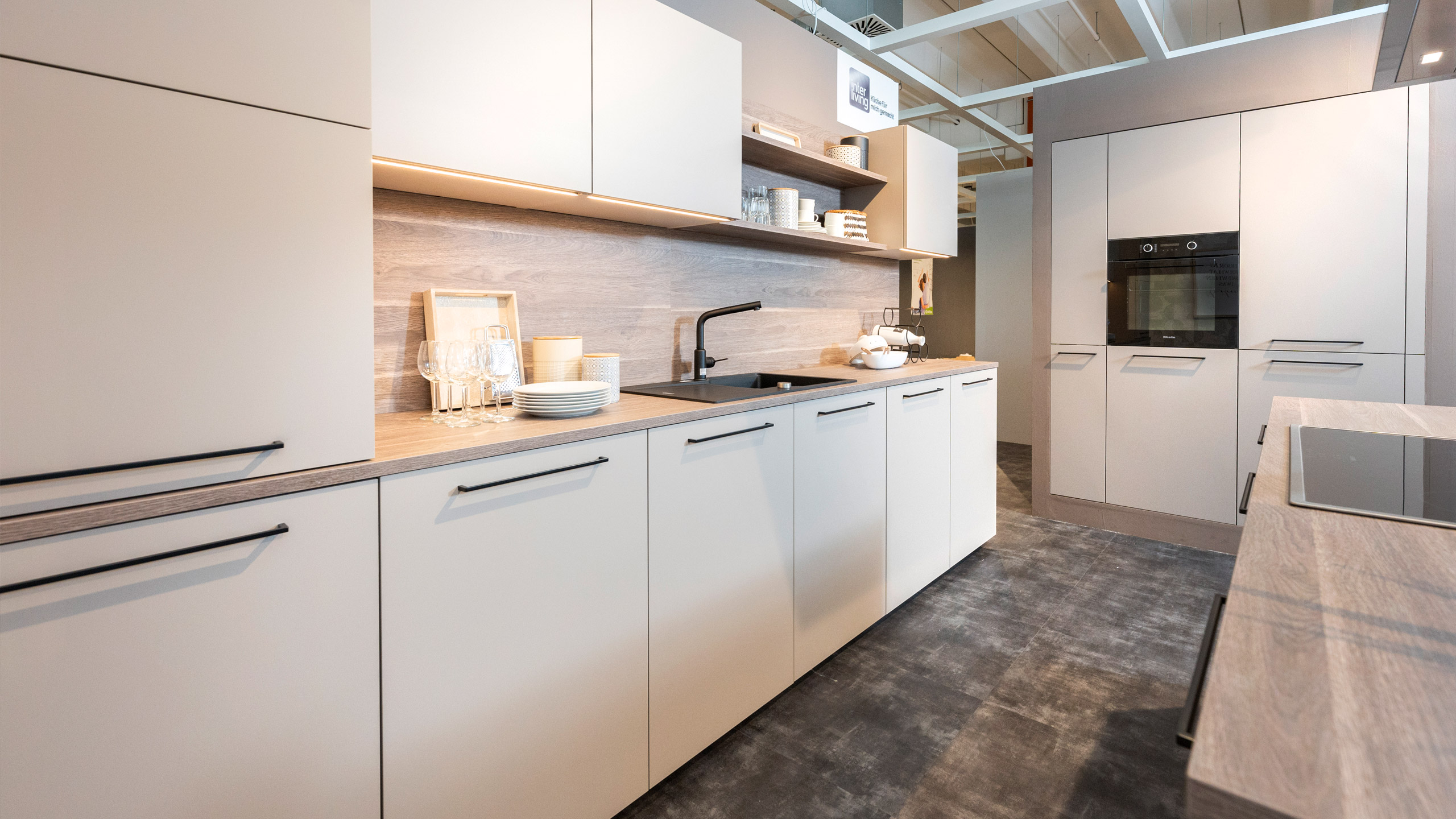 Harmonische Familienkücheküche "IL 3210" von Interliving 