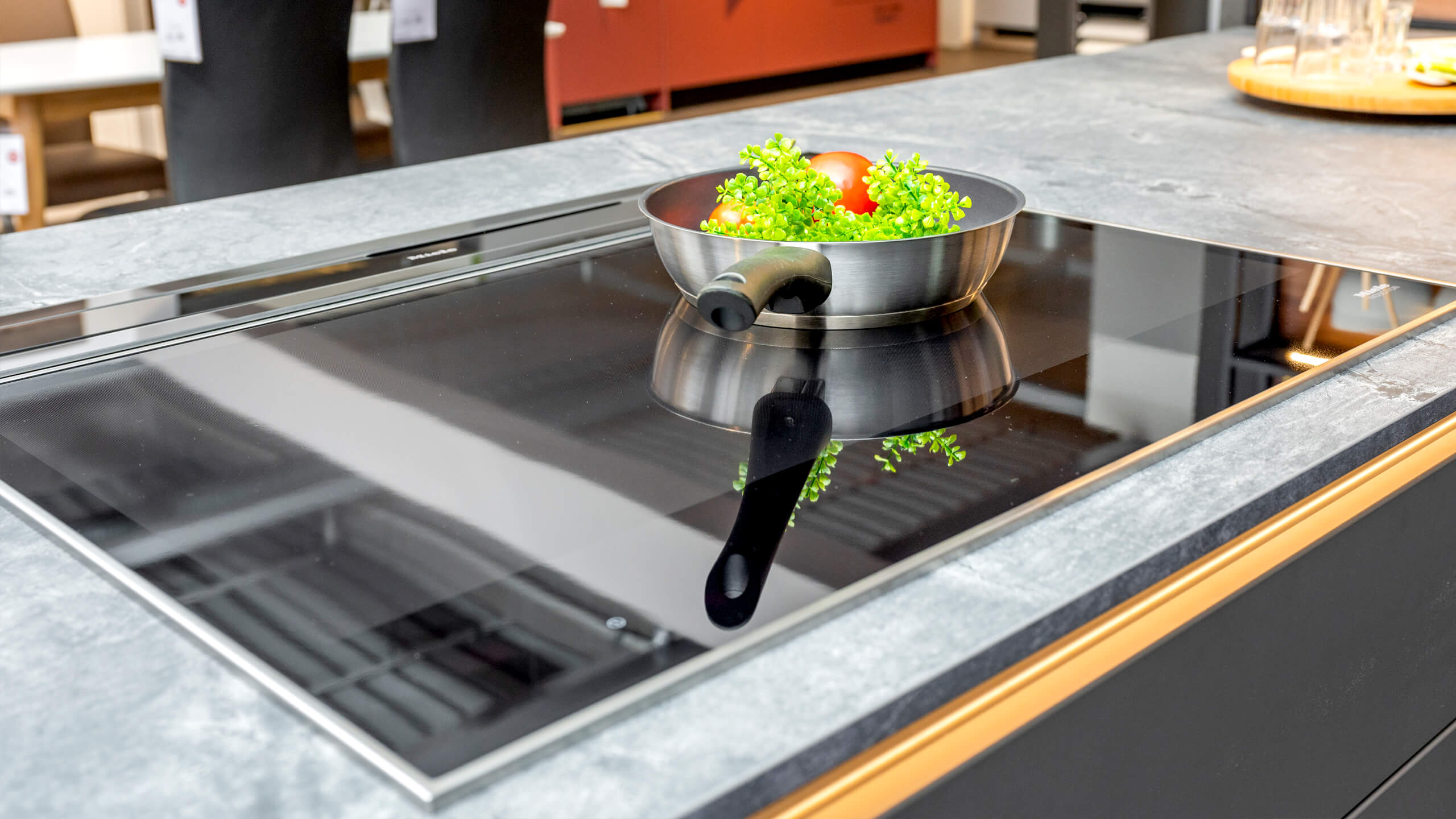 Familienküche "Sina" im Industrielook von Wert Küche