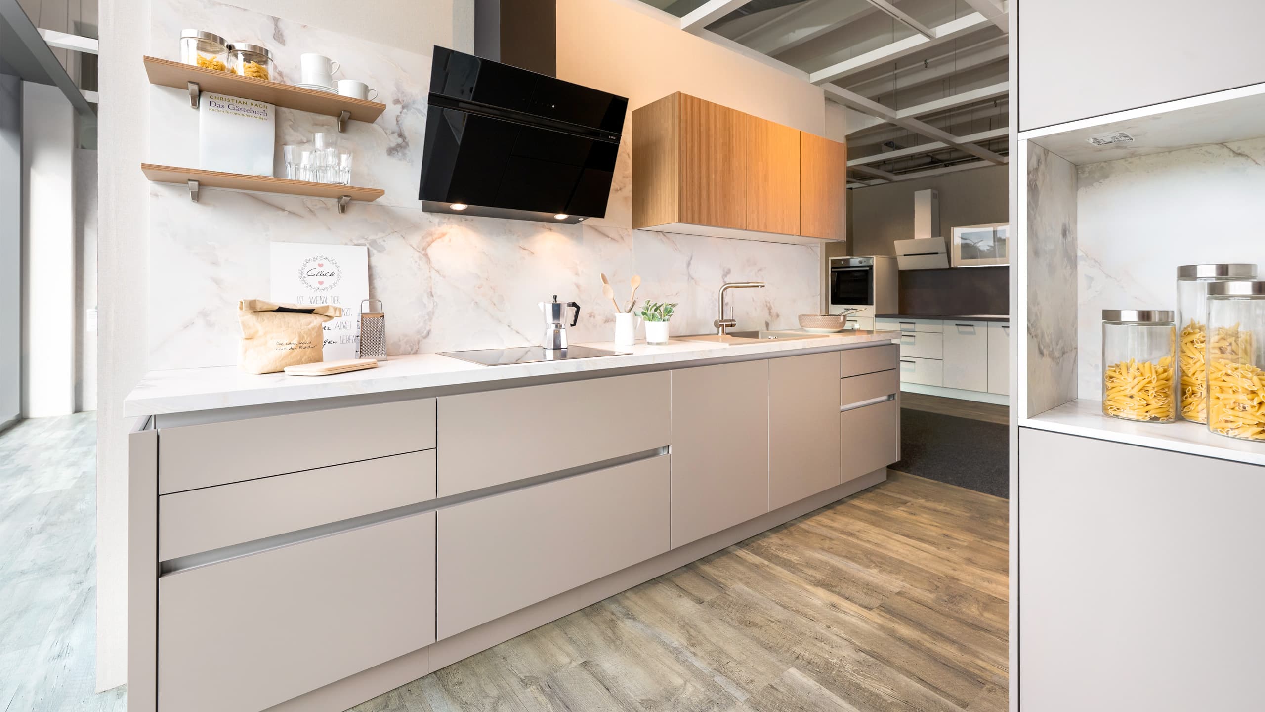 Grifflose Küchenzeile "Win" von Express Küchen