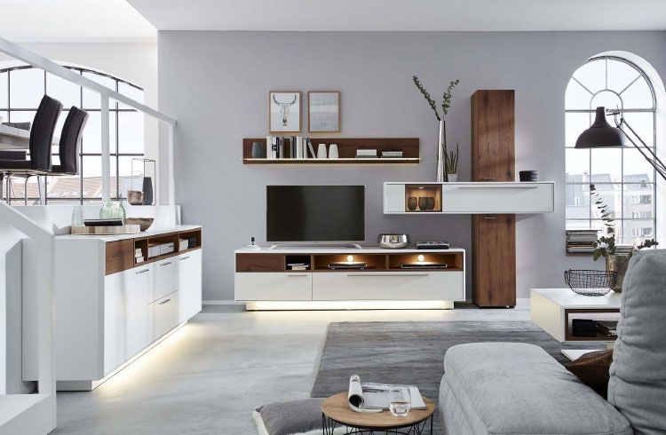 moebel-berning-lingen-rheine-wohnwelten-wohnen-wohnzimmer-wohnwand-vitrine-beleuchtung-kommode-regal-interliving-weiss