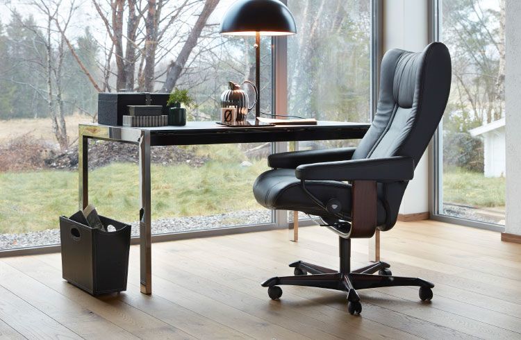 moebel-berning-lingen-rheine-wohnwelten-wohnen-home-office-schreibtisch-buerostuhl-schwarz-stressless-wing-home