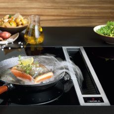 moebel-berning-lingen-rheine-markenwelten-kuechen-bora-professional-dunstabzugshaube-lifestyle-lachs