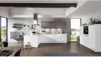 Moderne Küche, Nobilia Focus, Grundriss L-Küche, Front Alpinweiß, grifflos