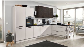 L-Küche Serie 3021 von Interliving mit Front in Softmatt, Sahara Weiss