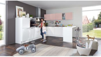 Familienküche Manhattan von Nolte Küchen mit Front in Weiss