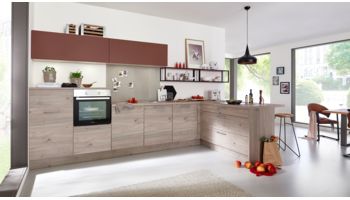 Familien L-Küche Artwood von Nolte Küchen mit Front in Asteiche, Platin