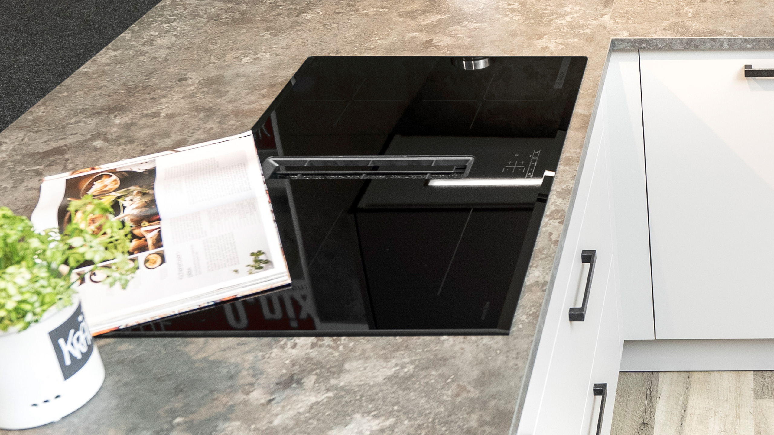 Stauraumreiche Küche "Clean" von Express