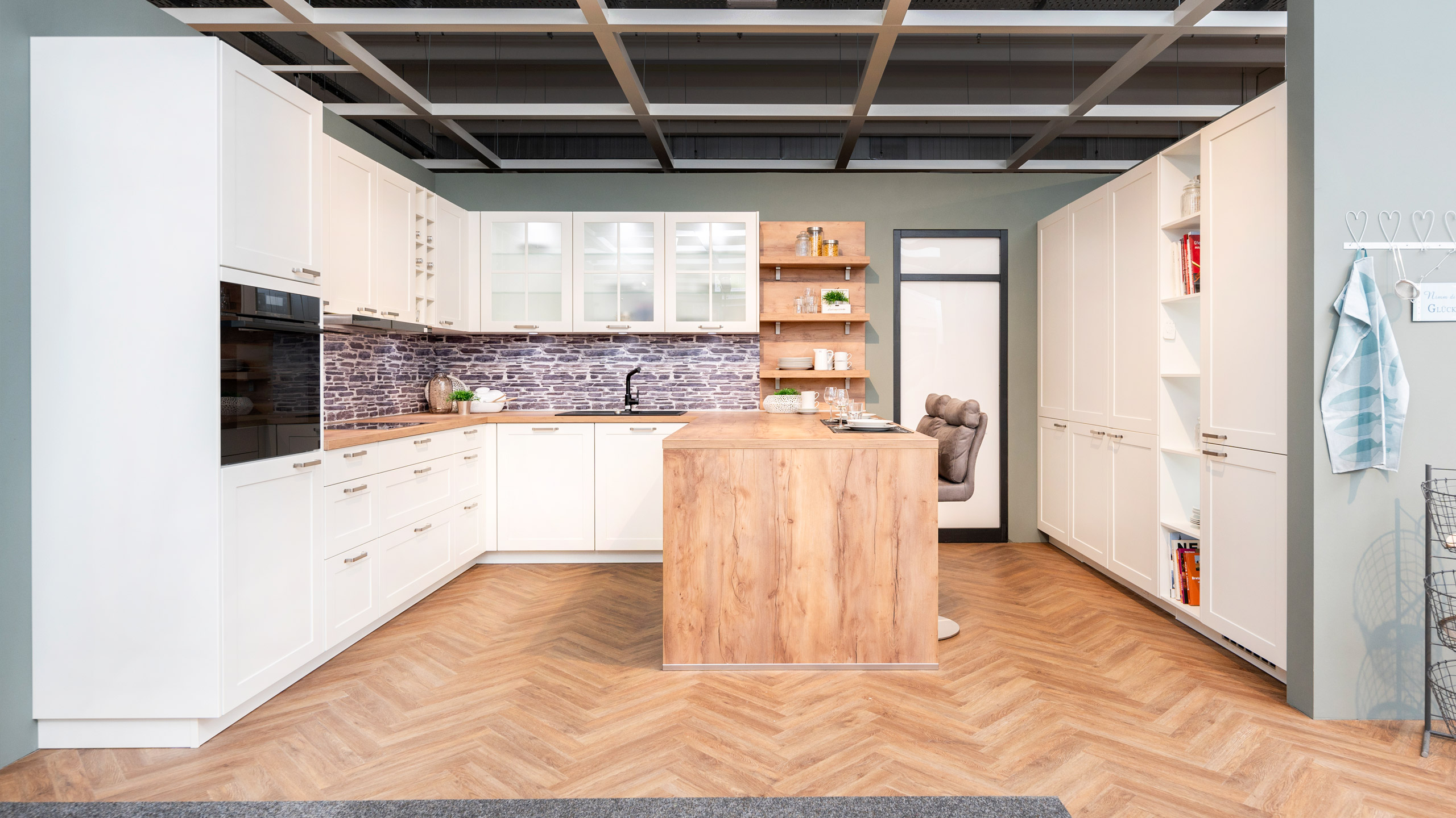 Einladende Familienküche "Nordic" von Nobilia 