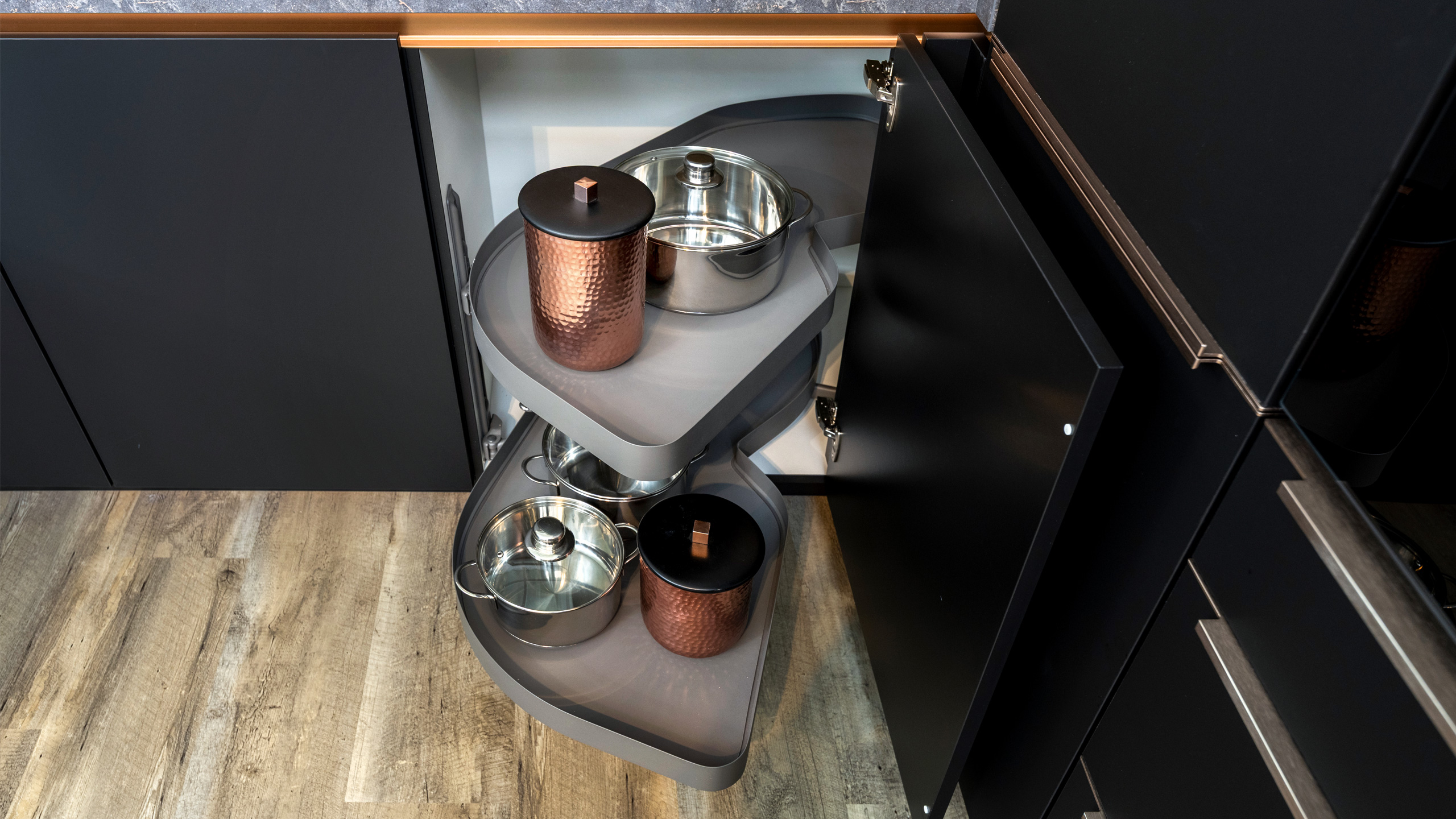 Trendige Familienküche "Senso" von Culineo