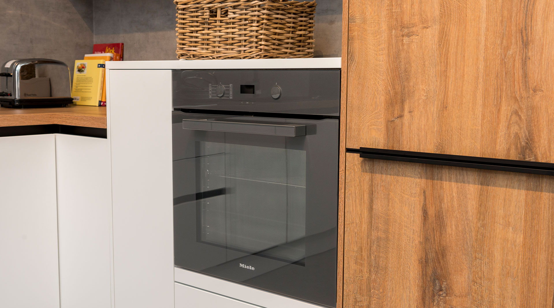 Grifflose L-Küche "Franziska" von Wert Küche